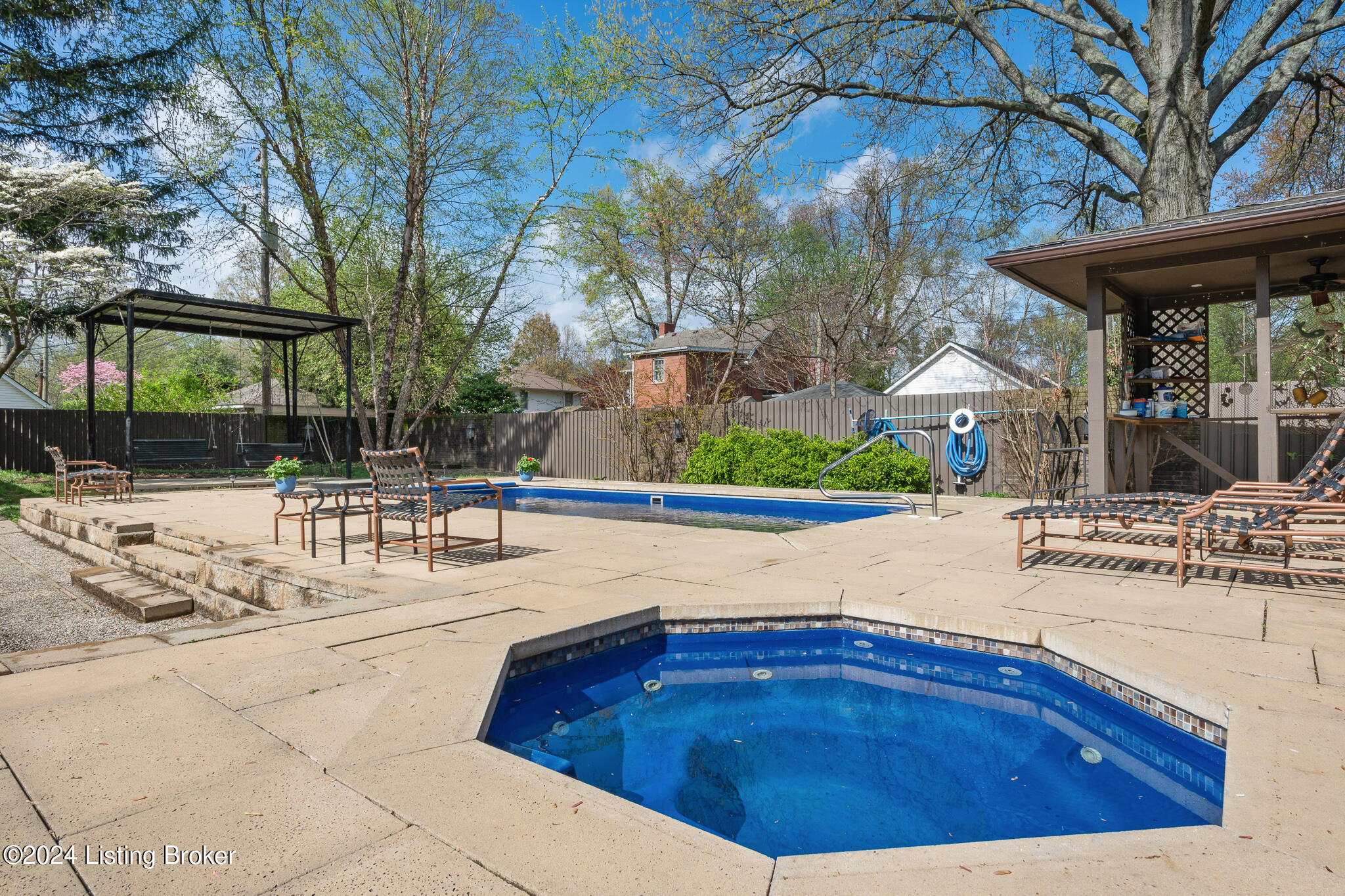 1005 Cardinal Dr