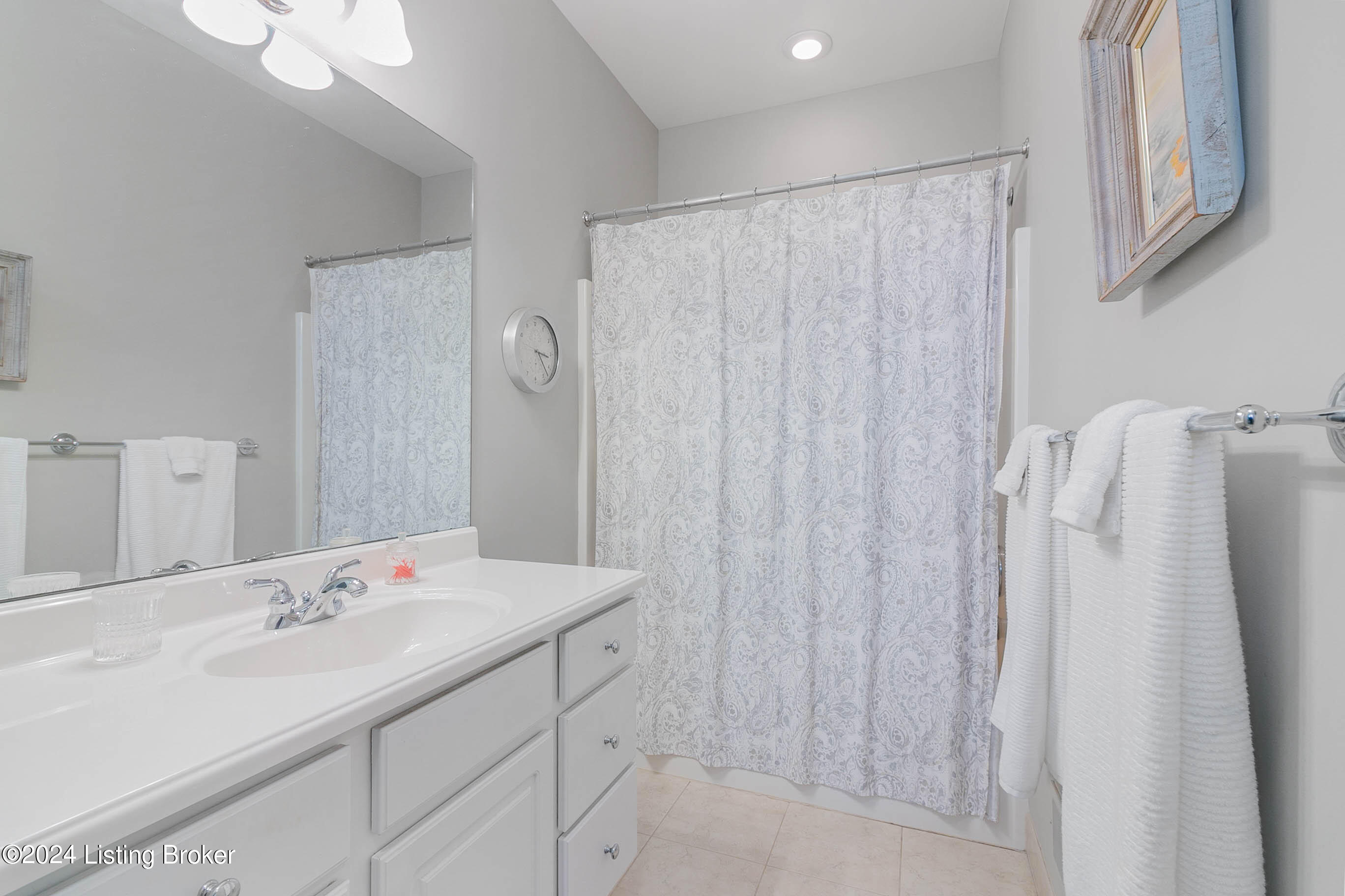 9224 Featherbell Blvd