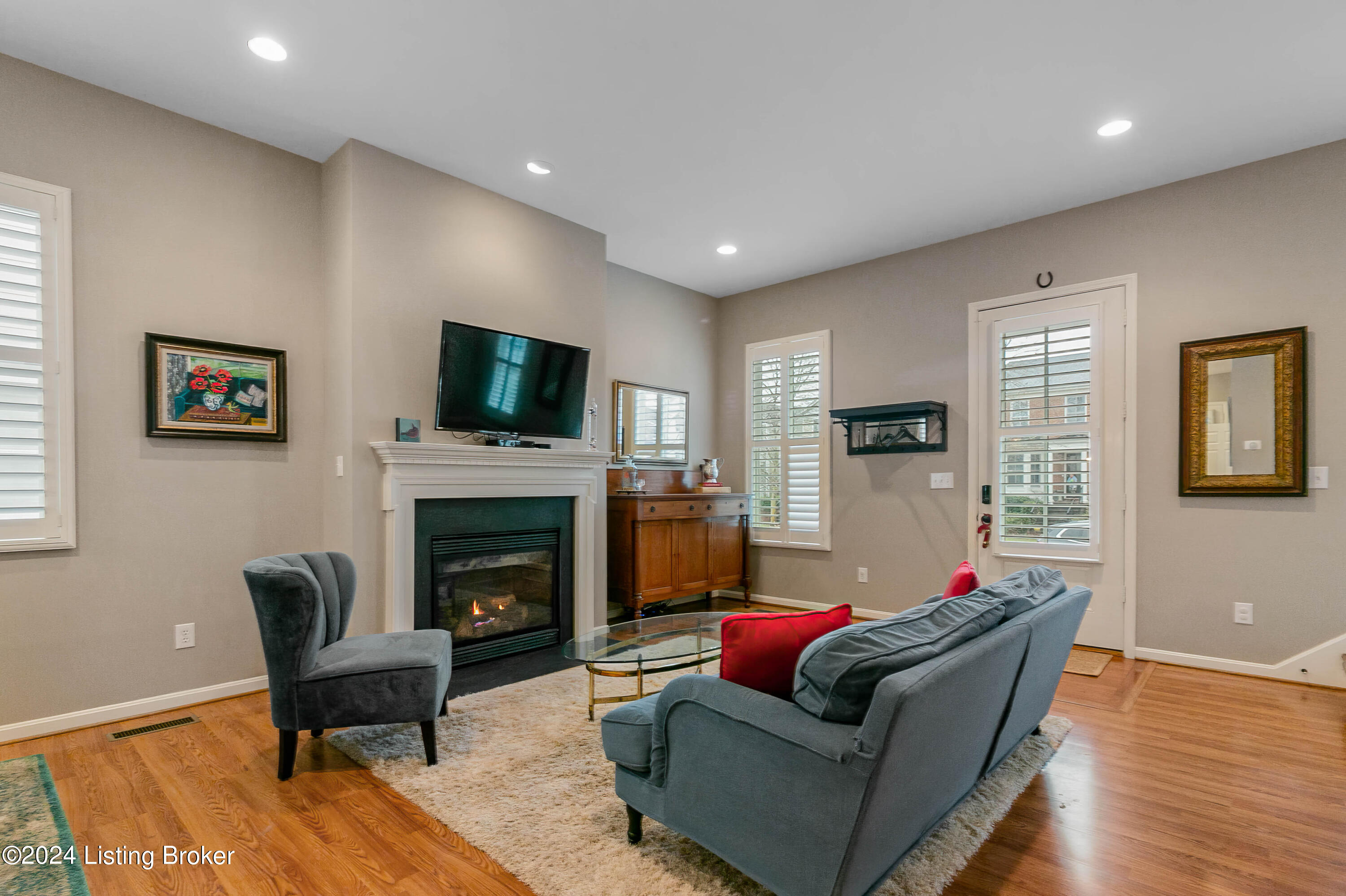 9224 Featherbell Blvd