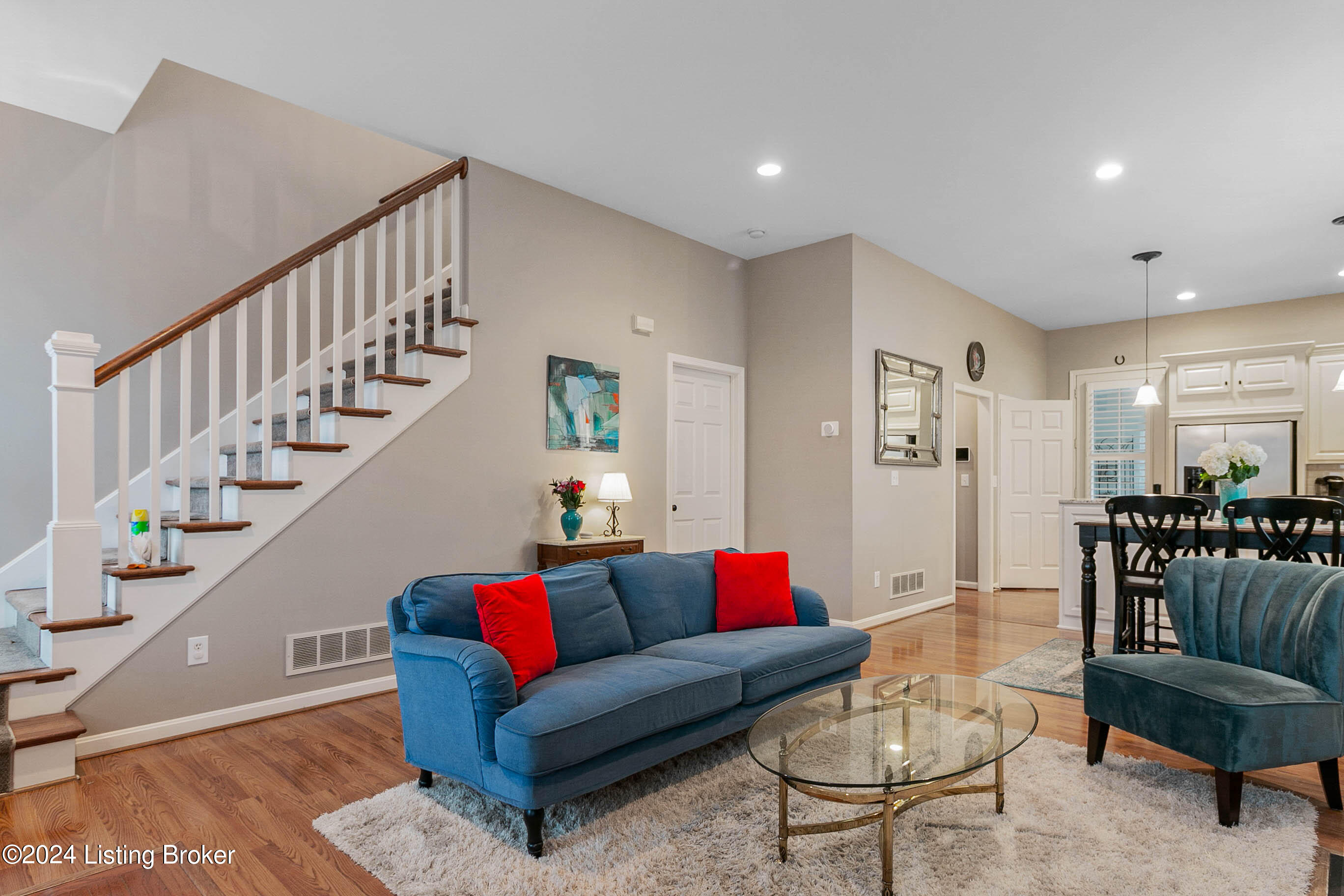 9224 Featherbell Blvd