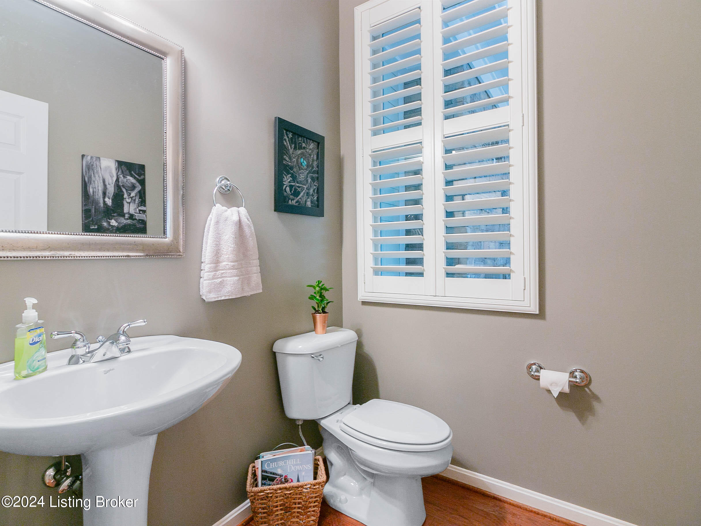 9224 Featherbell Blvd