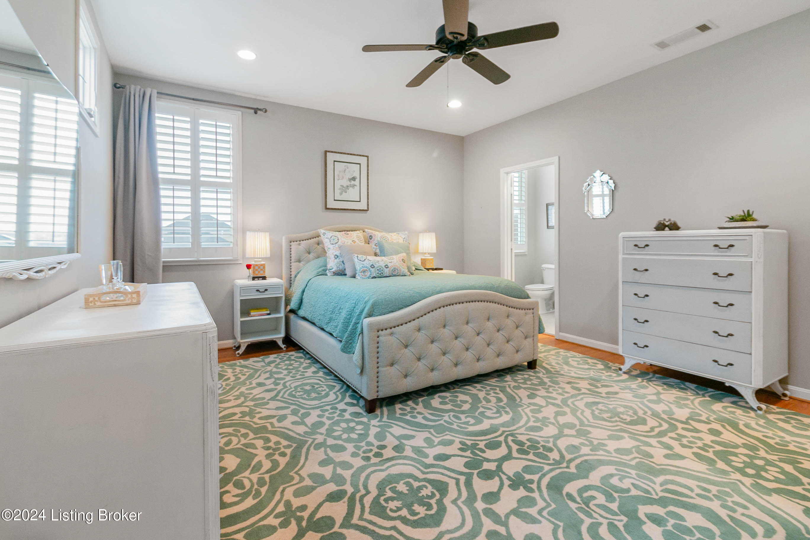 9224 Featherbell Blvd