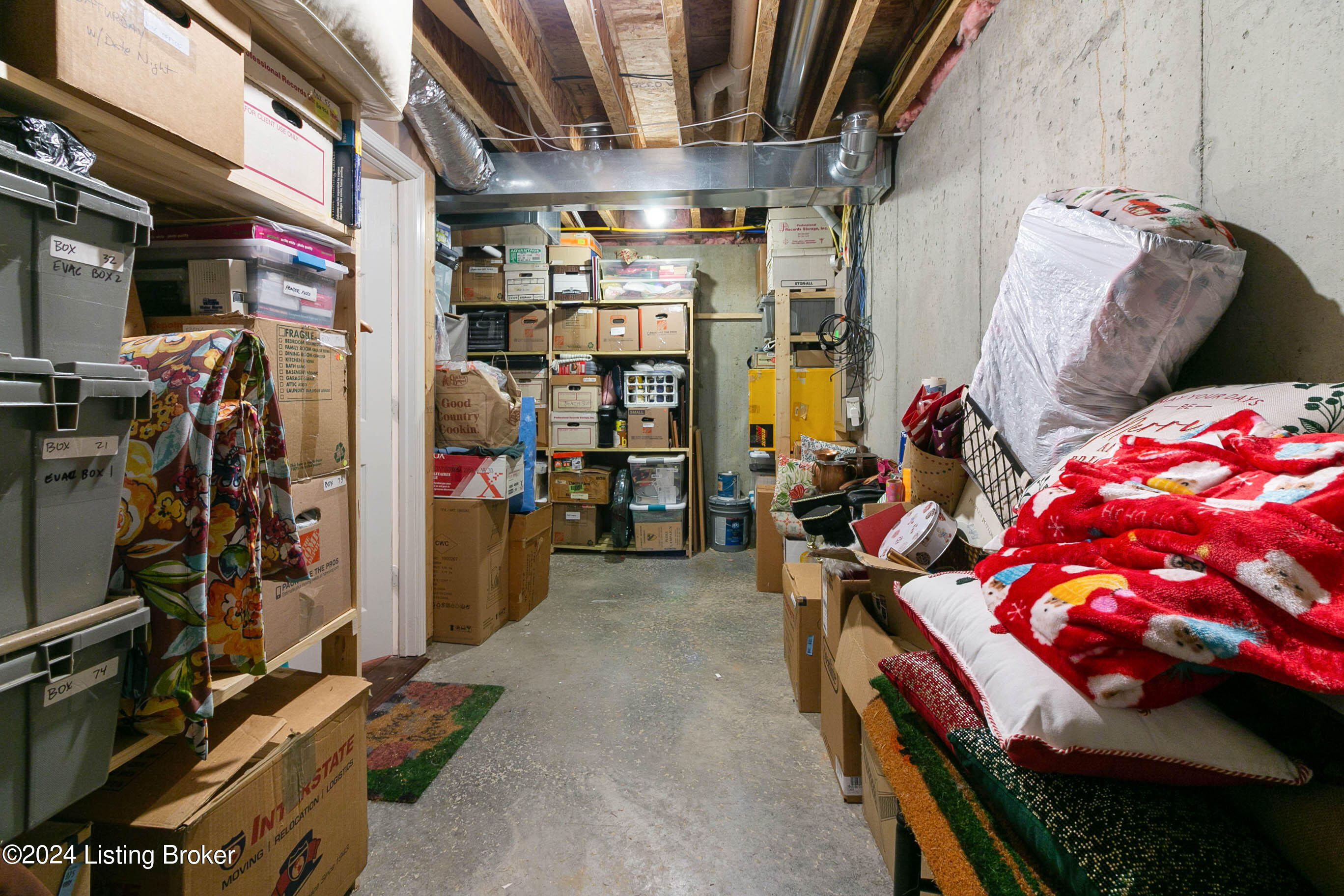 9224 Featherbell Blvd