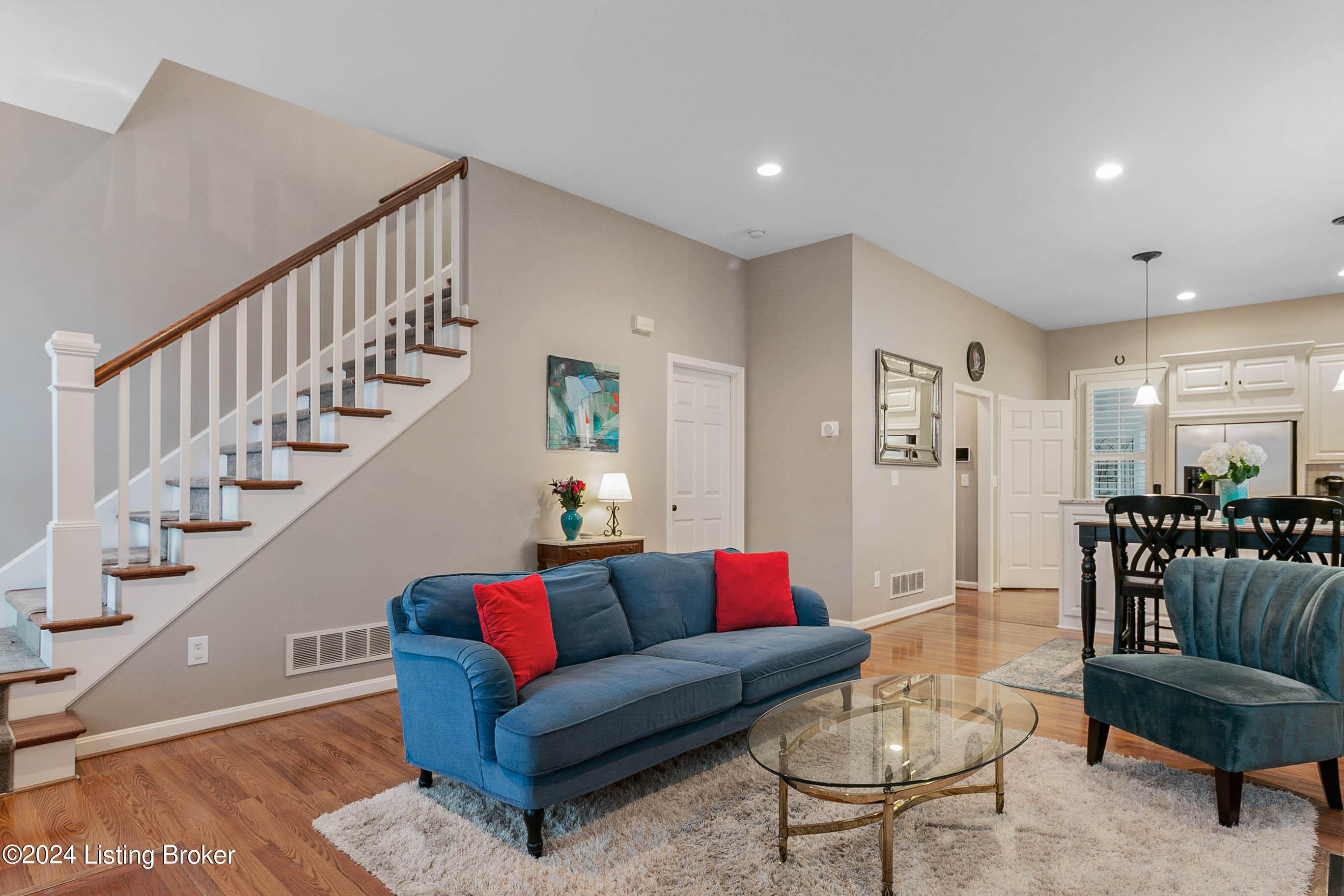 9224 Featherbell Blvd