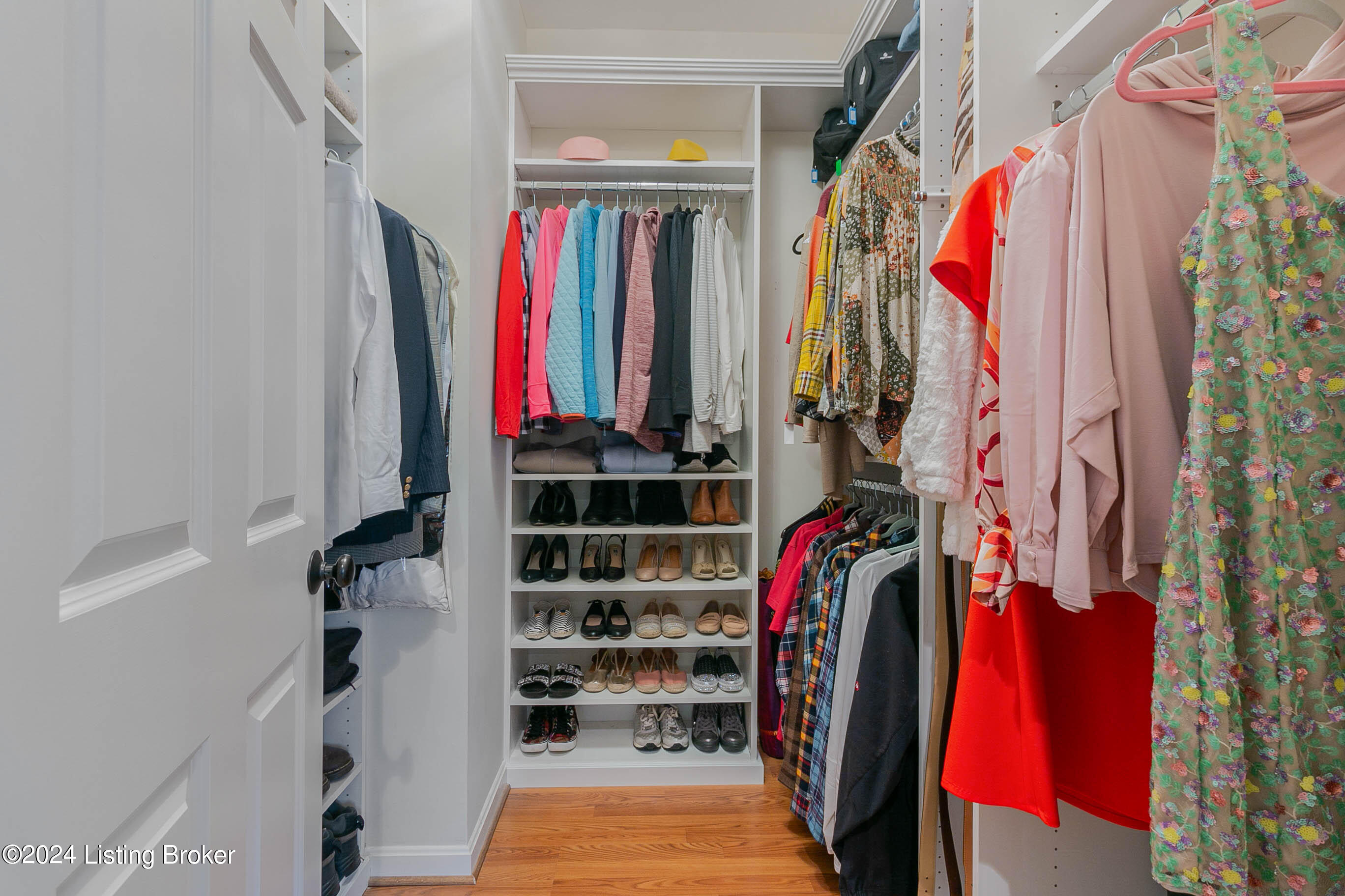 9224 Featherbell Blvd