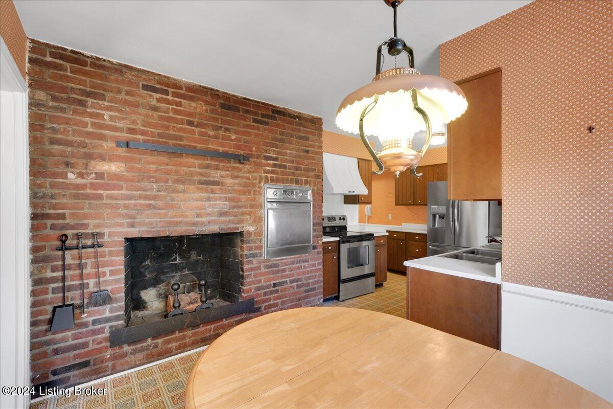 2905 S Winchester Acres Rd