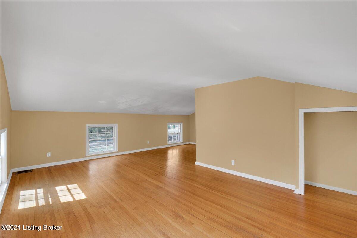 2905 S Winchester Acres Rd