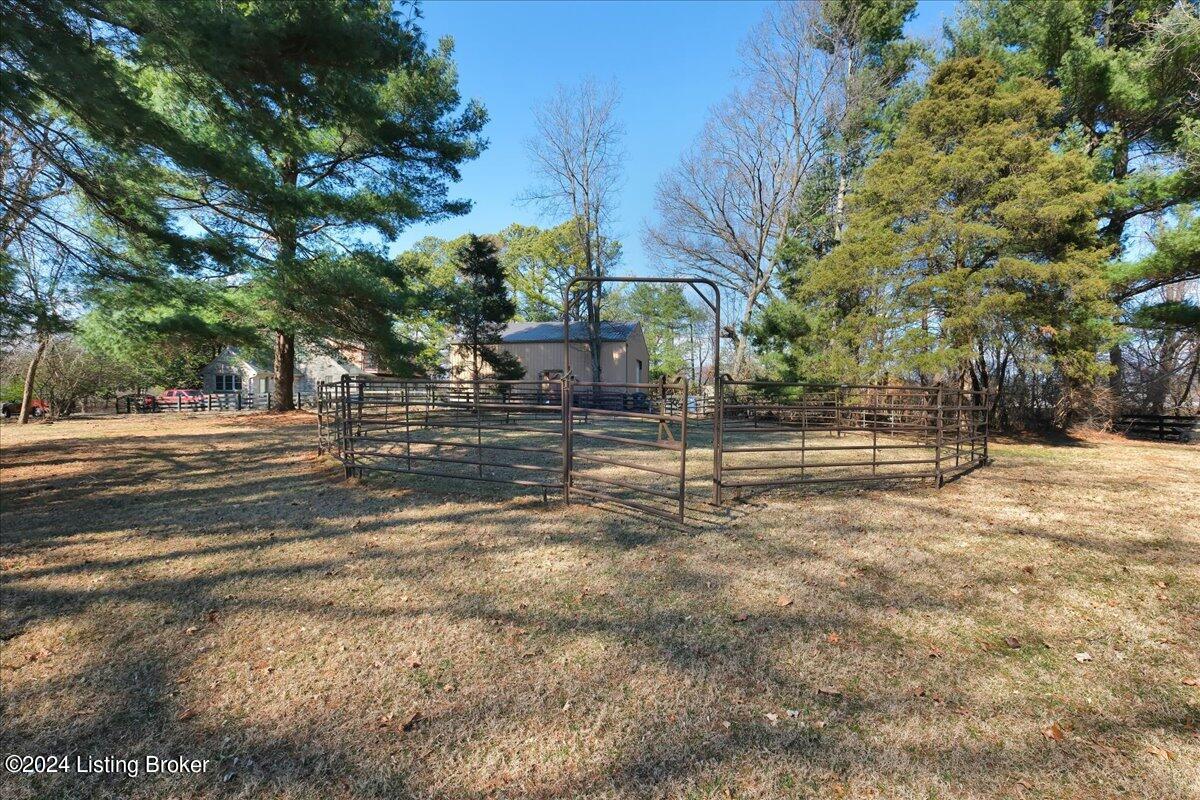 2905 S Winchester Acres Rd
