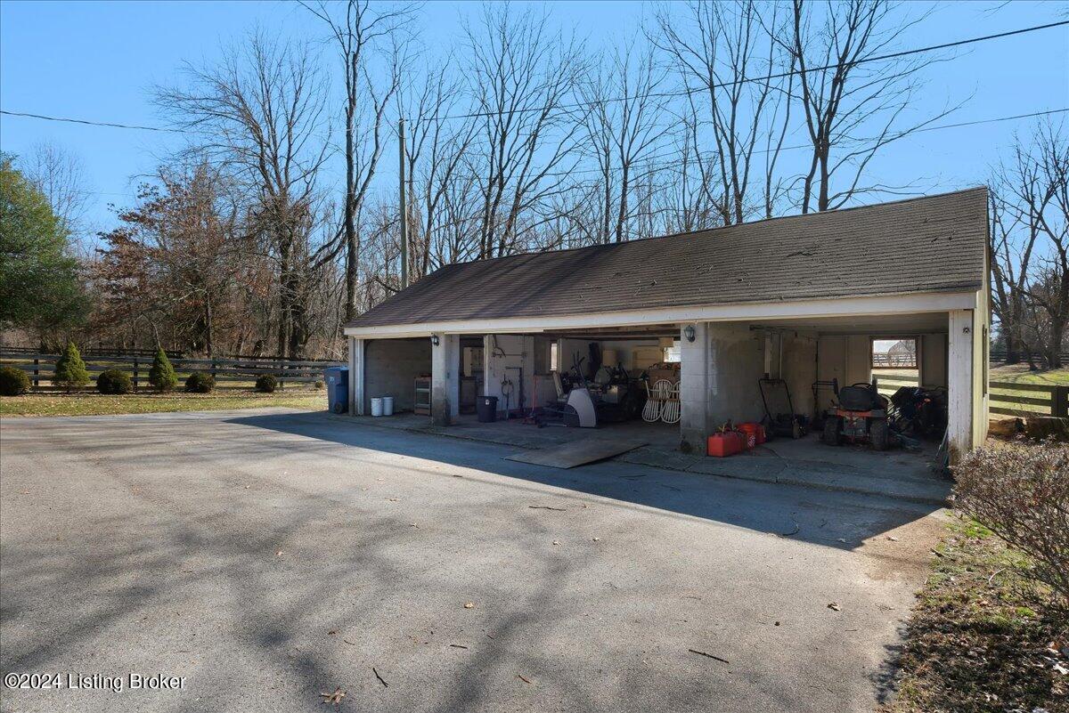 2905 S Winchester Acres Rd