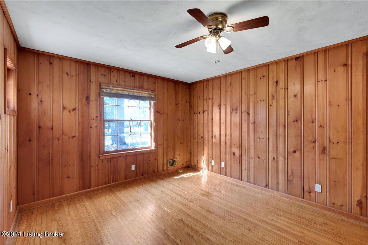 2905 S Winchester Acres Rd