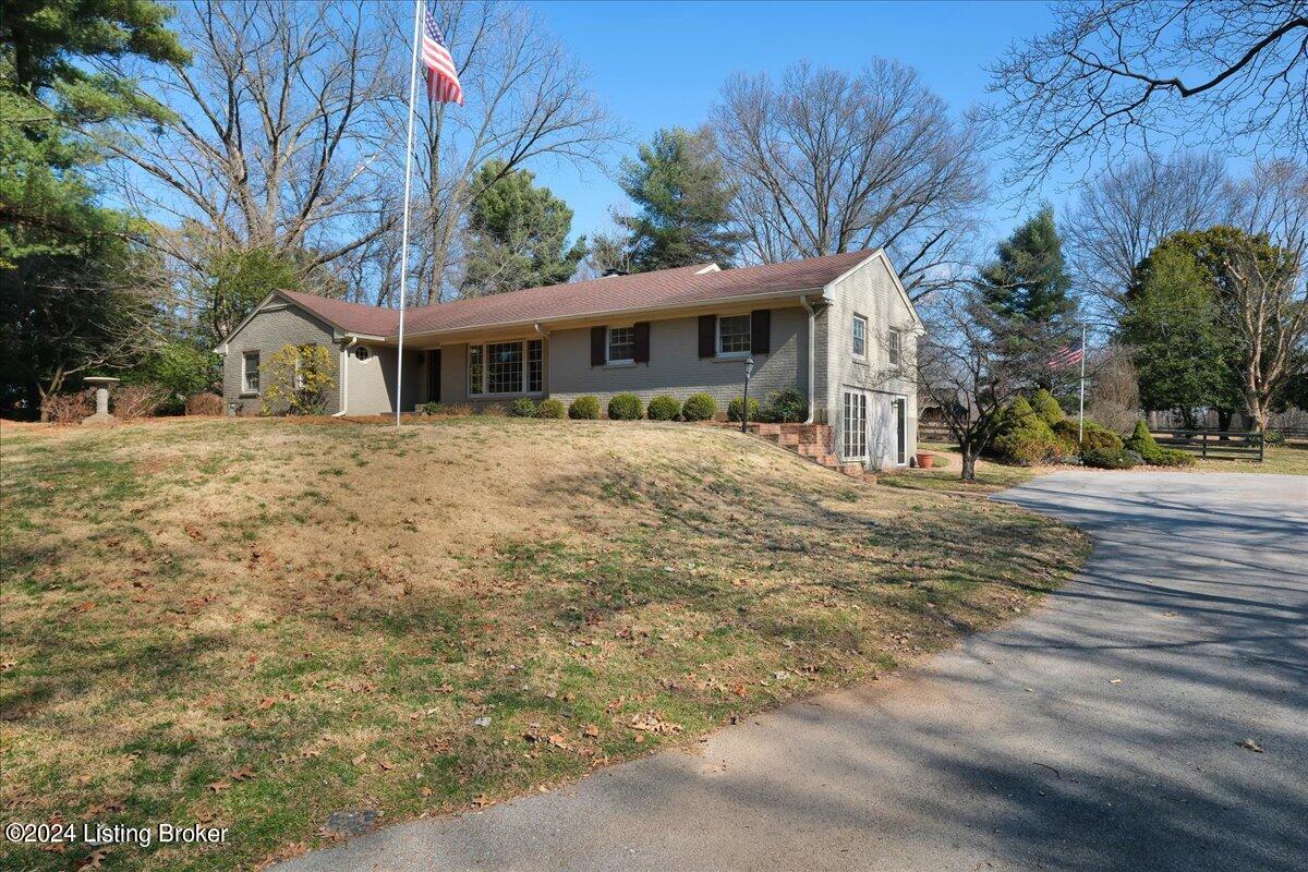 2905 S Winchester Acres Rd