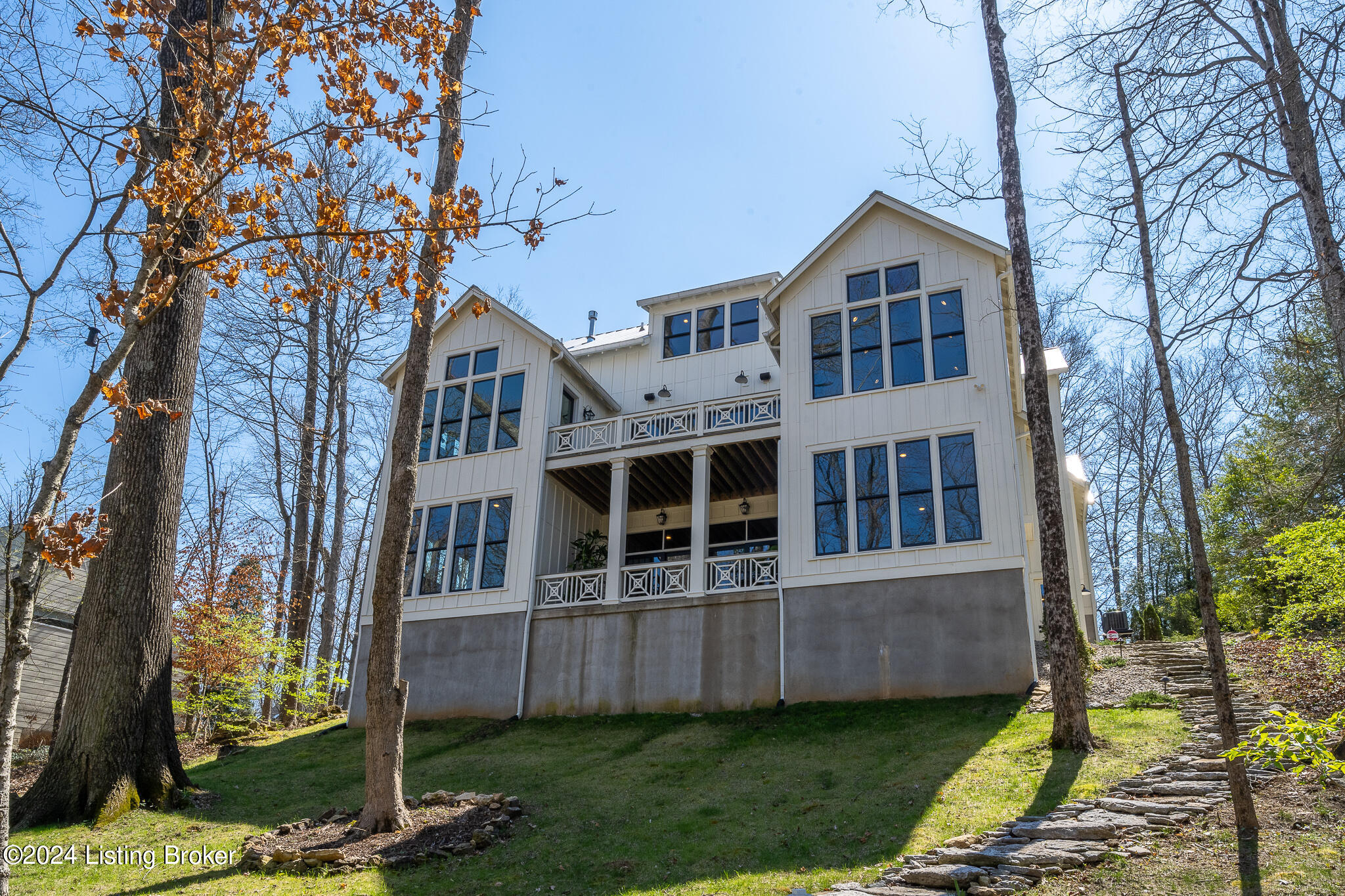 2923 Cliffwynde Trace