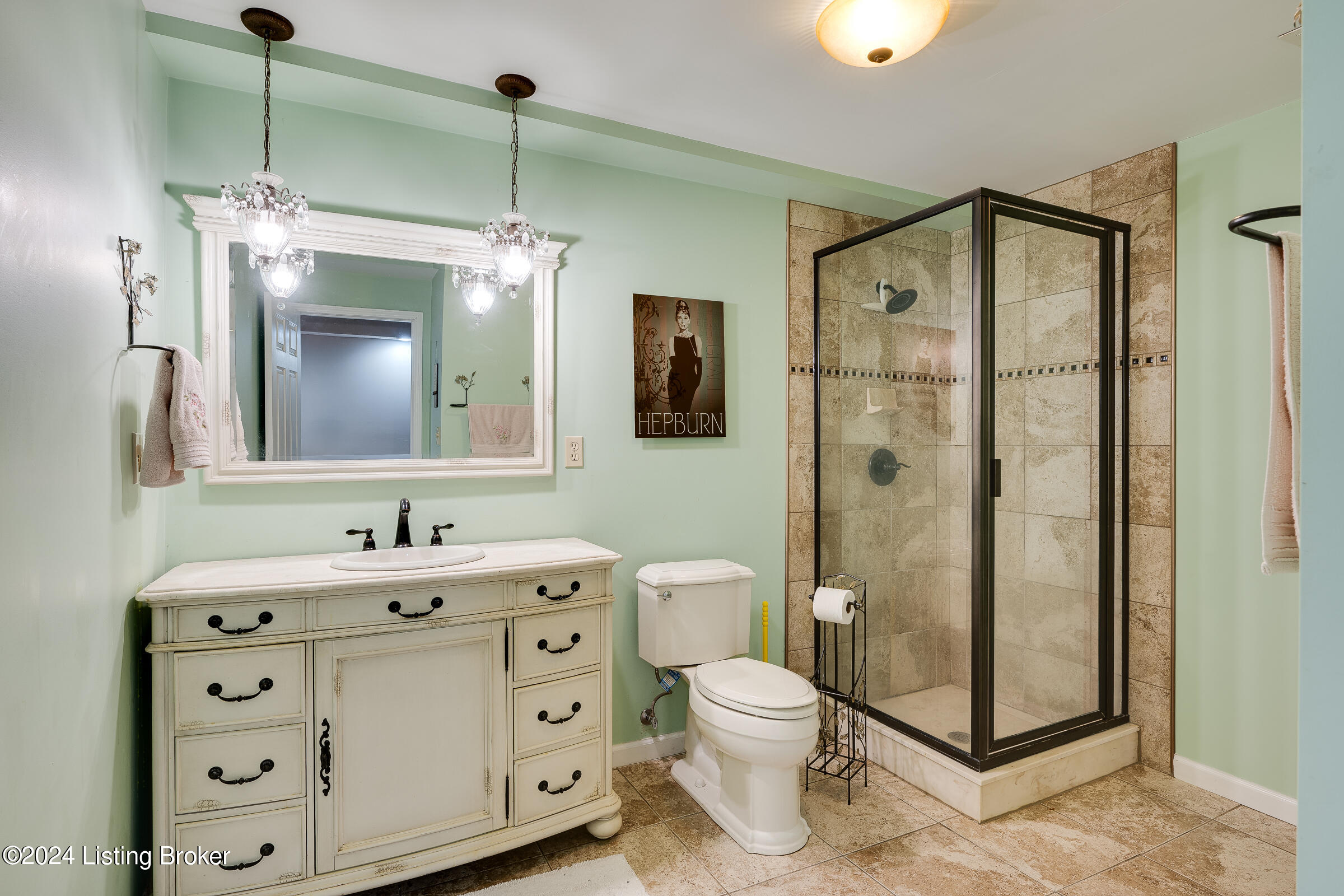 409 Olde Colony Cove