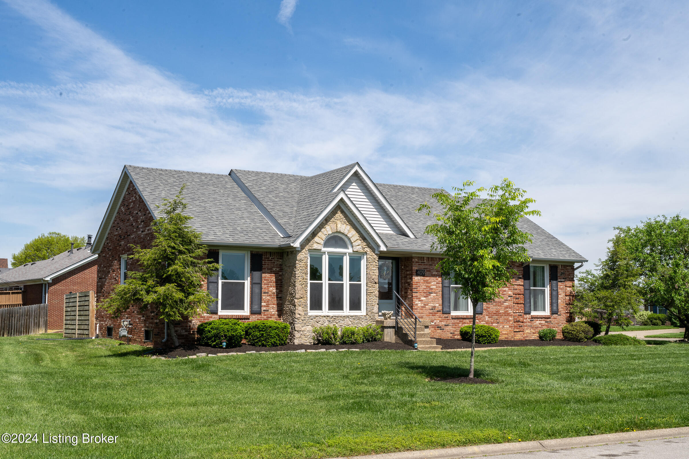 409 Olde Colony Cove