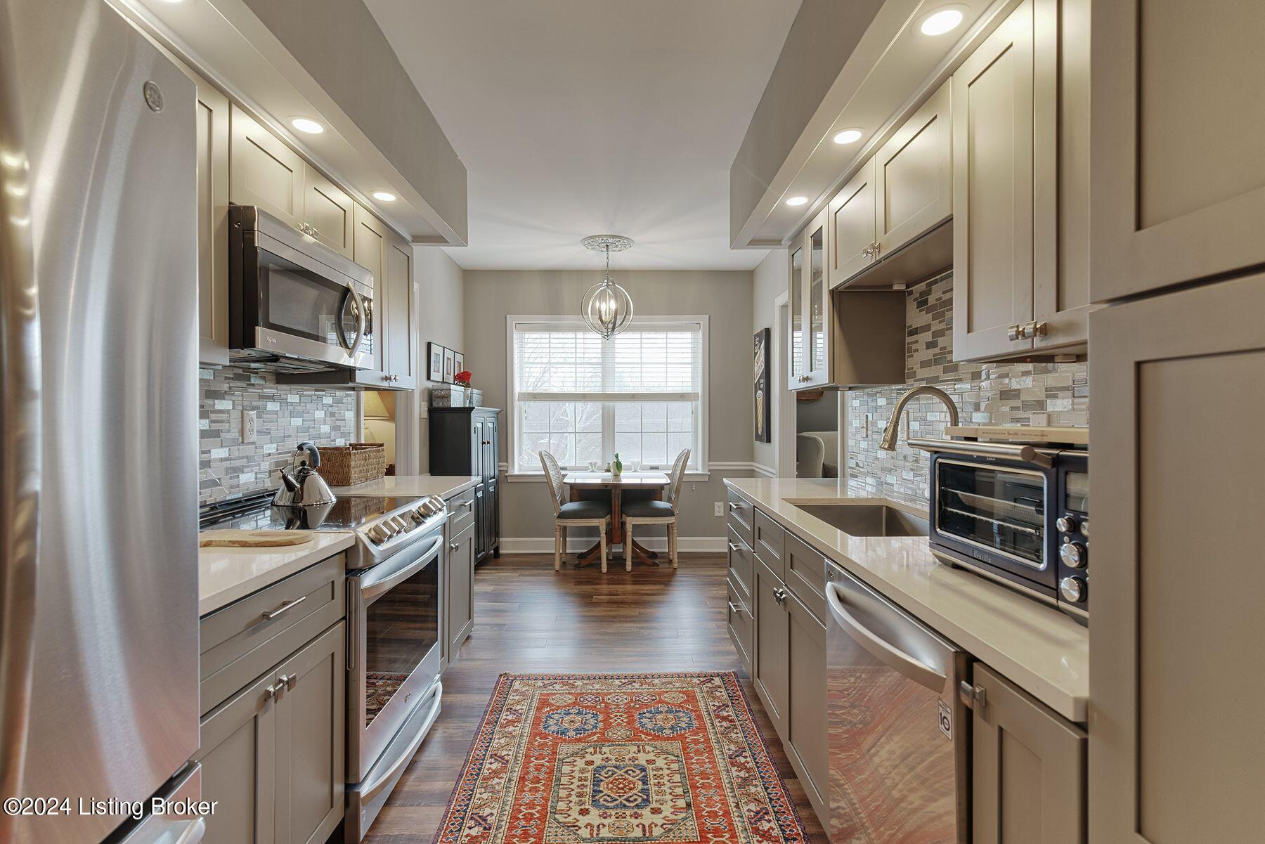 5601 Coach Gate Wynde, 26