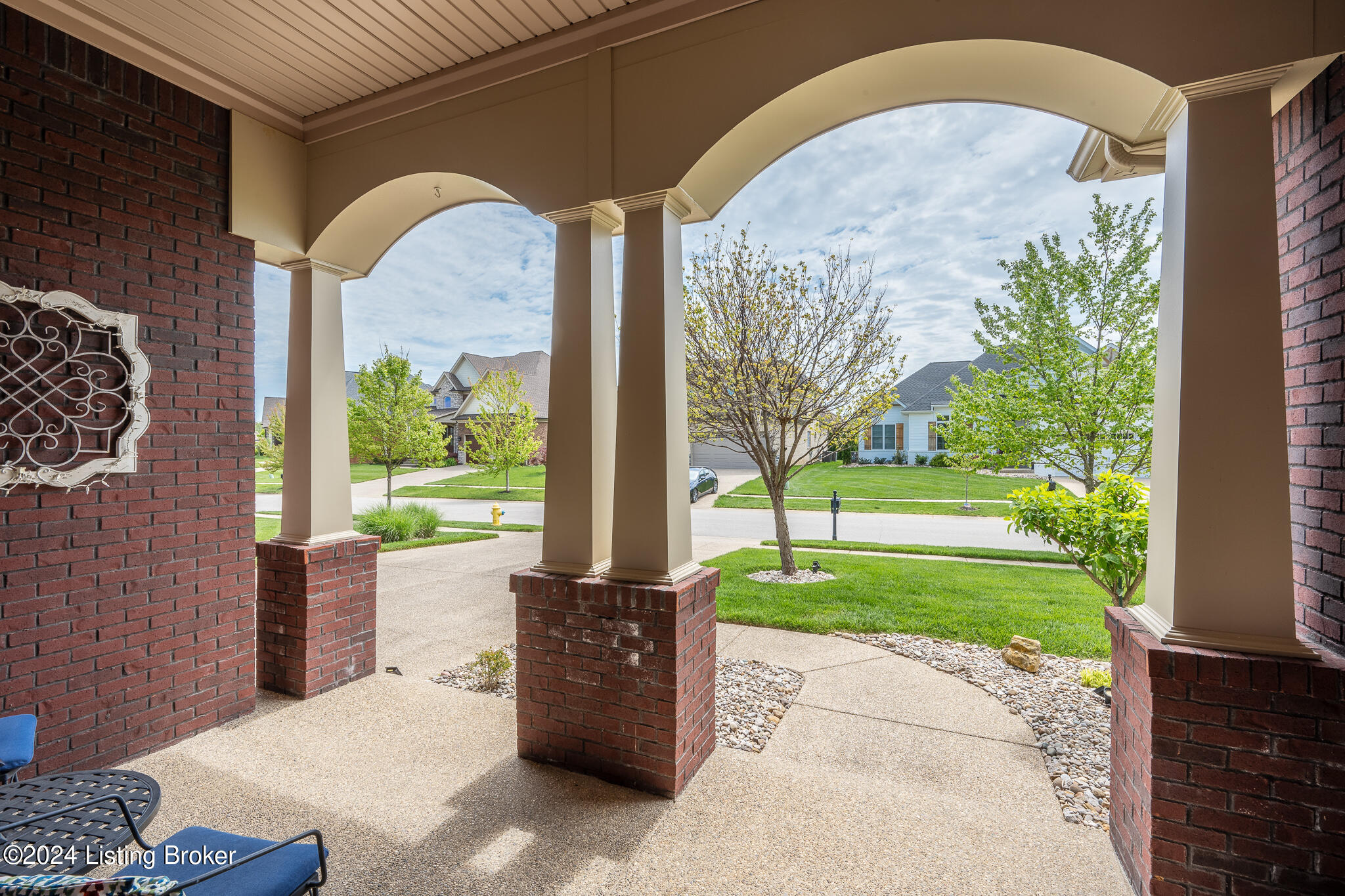 5312 Rock Ridge Dr