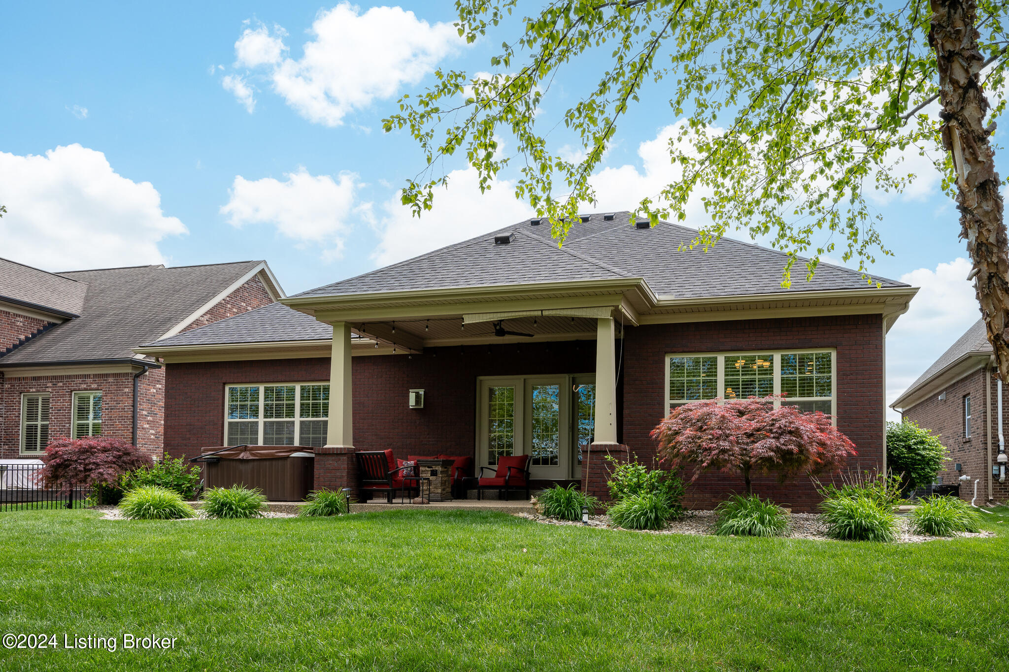 5312 Rock Ridge Dr