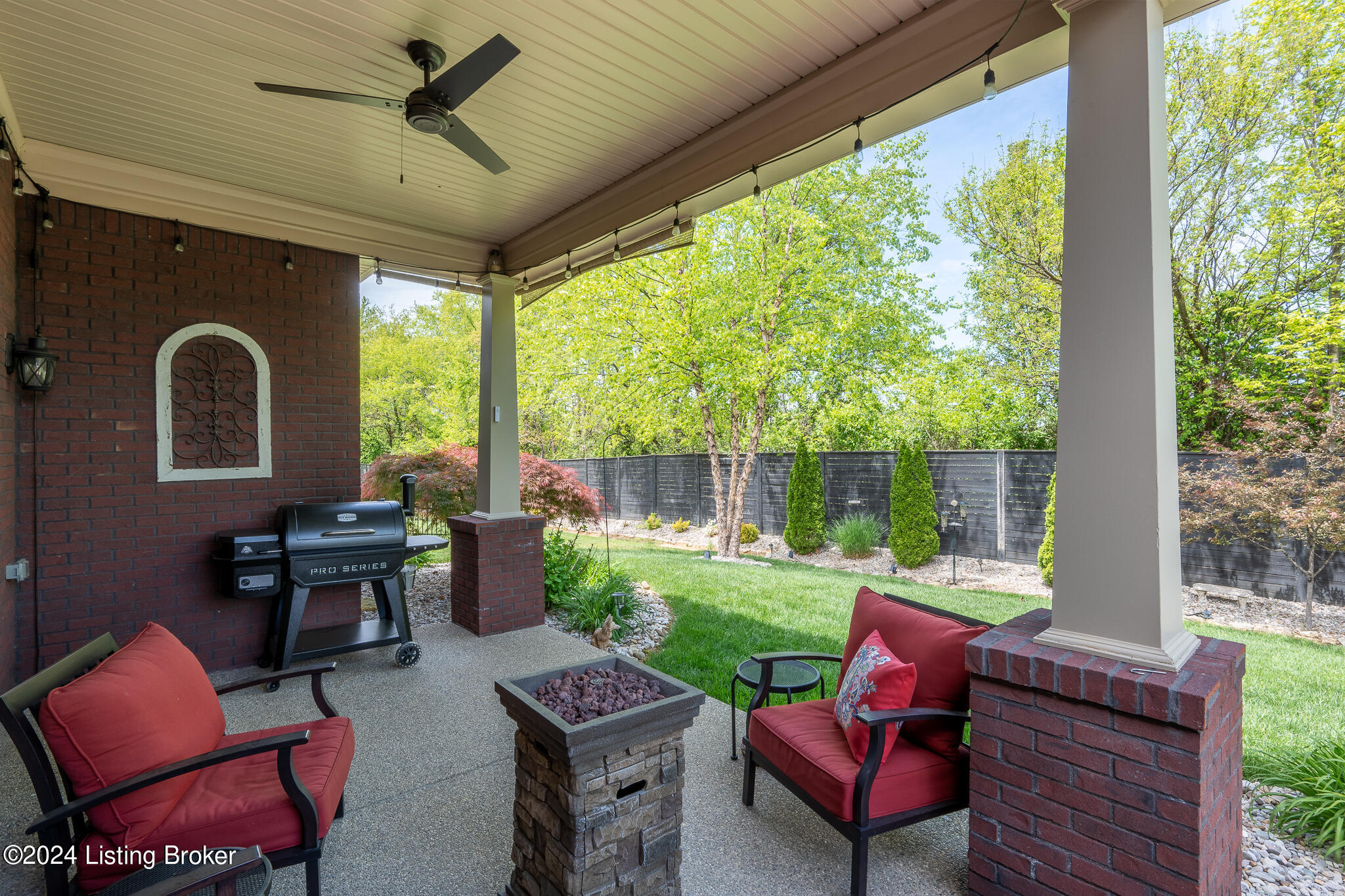 5312 Rock Ridge Dr