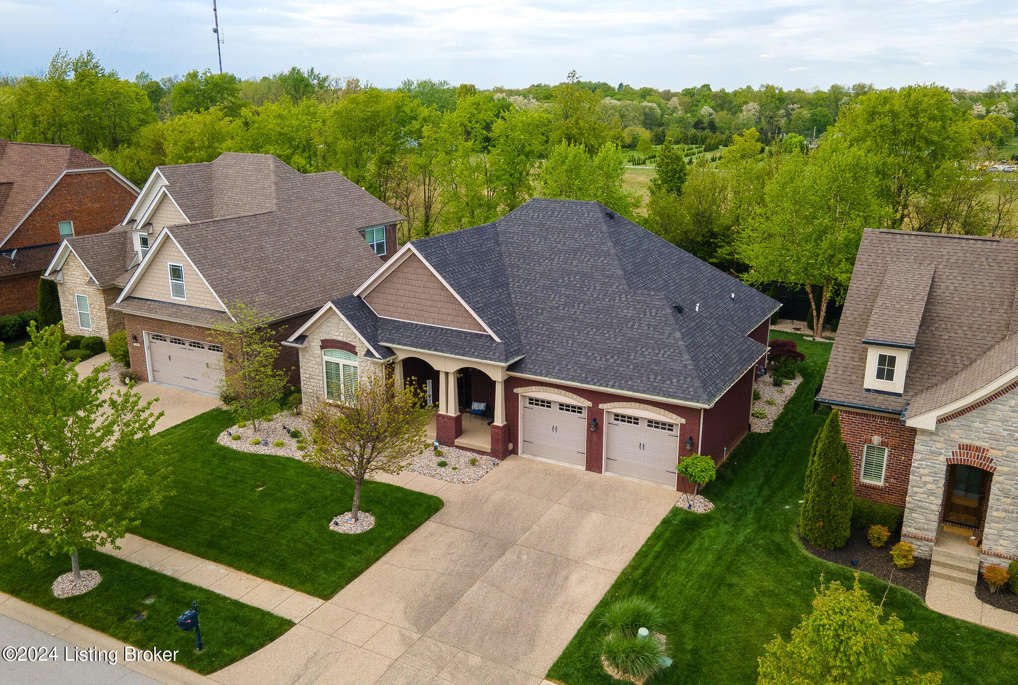 5312 Rock Ridge Dr