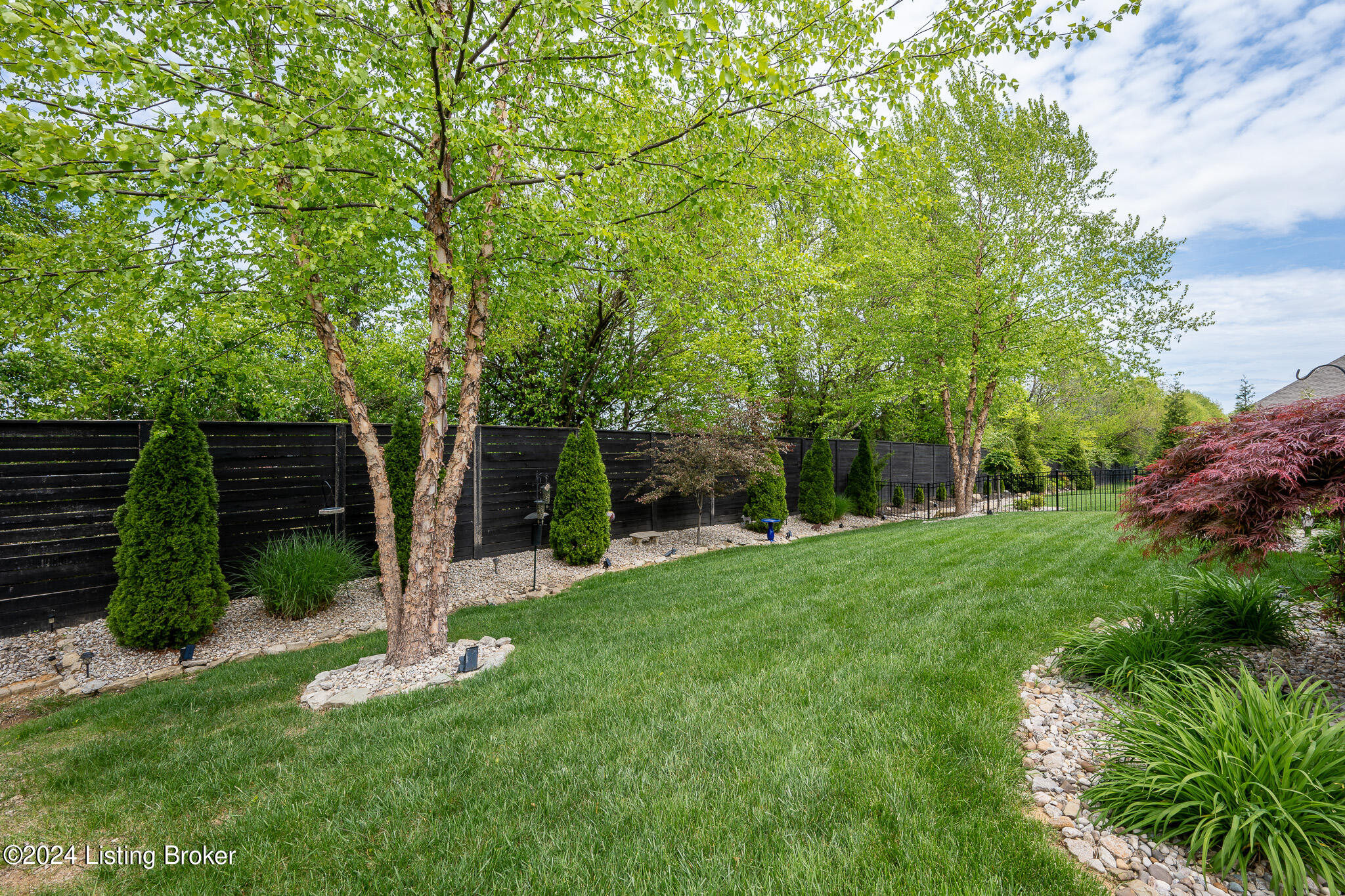 5312 Rock Ridge Dr