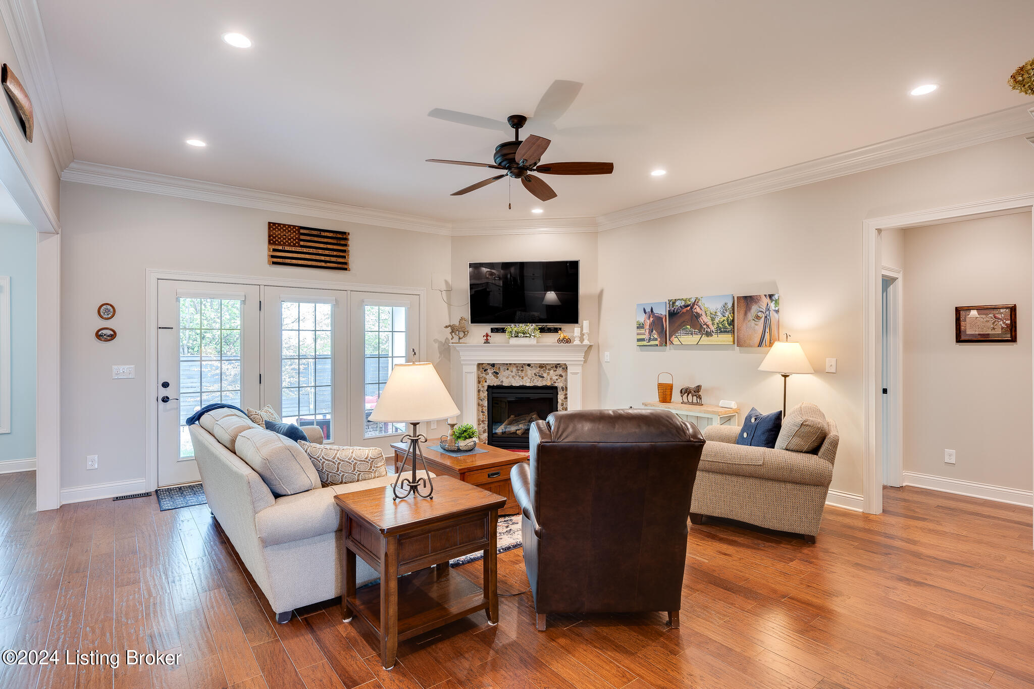 5312 Rock Ridge Dr