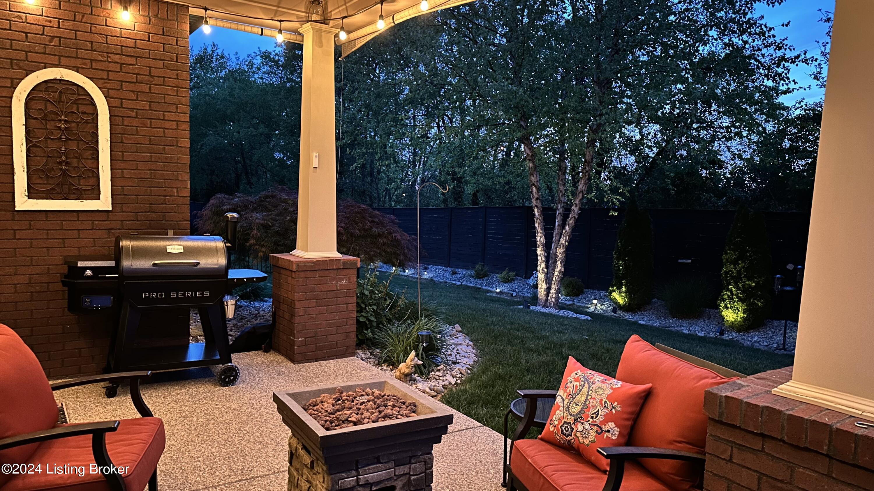 5312 Rock Ridge Dr