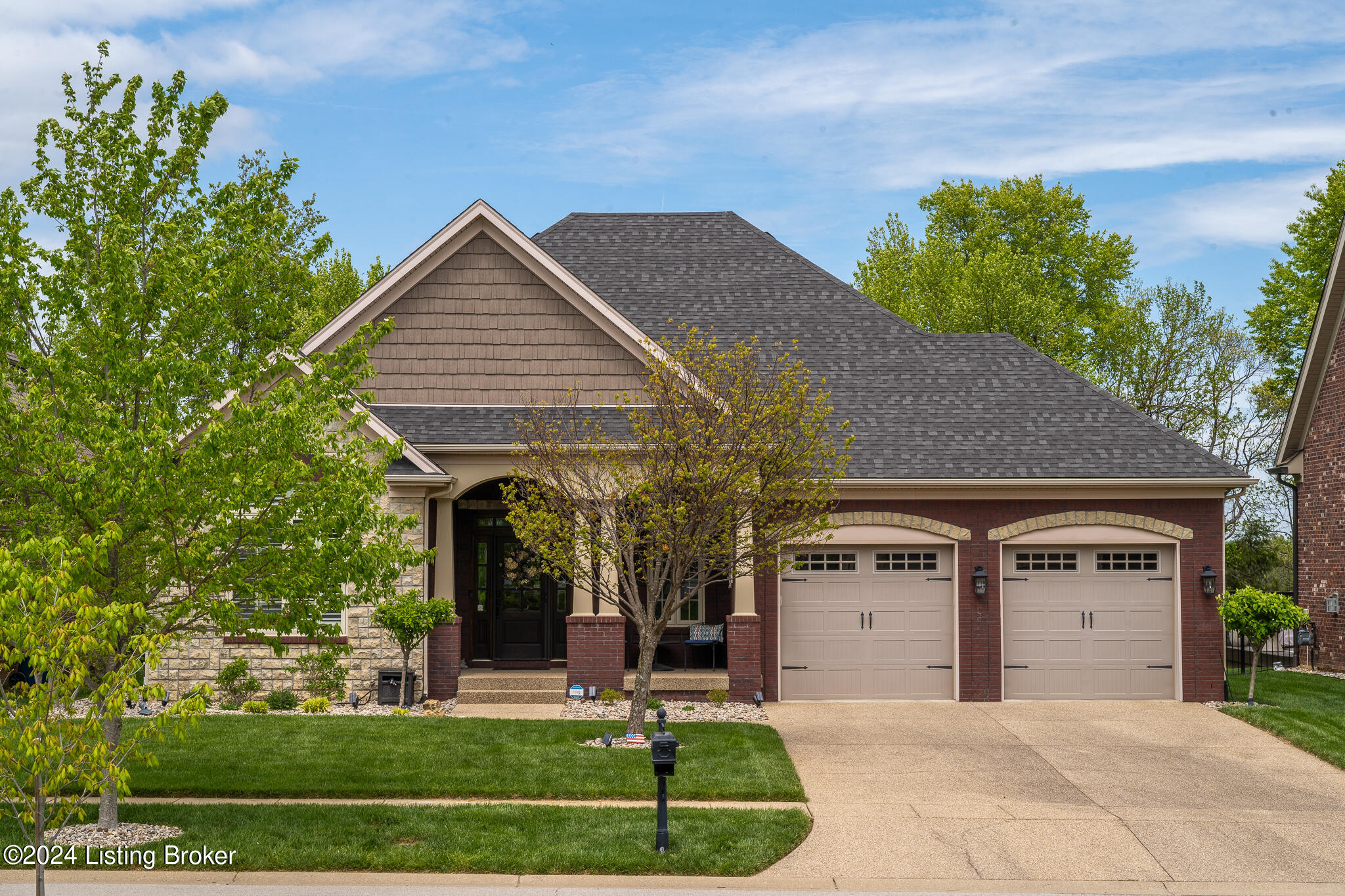 5312 Rock Ridge Dr