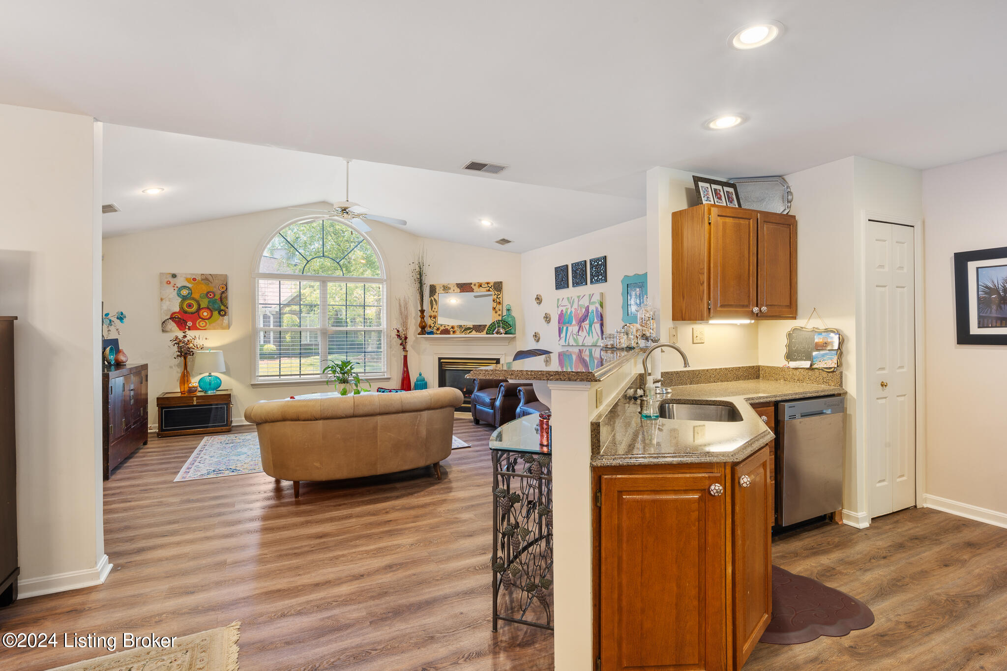 10606 Eagle Pines Ln