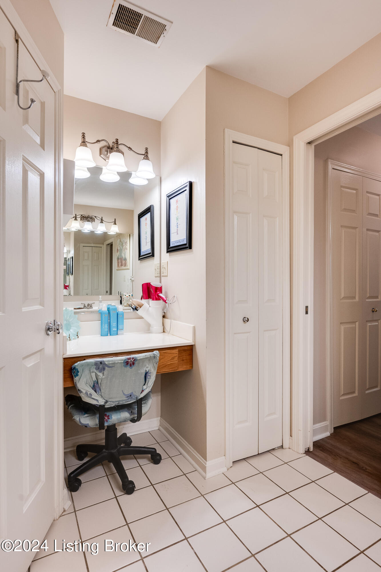 10606 Eagle Pines Ln