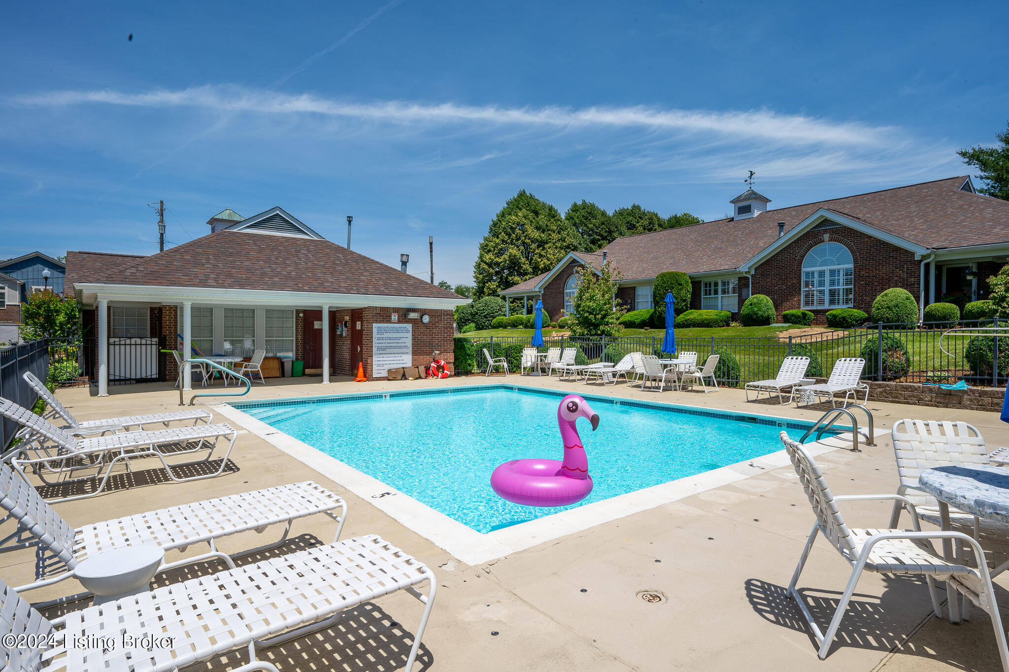 10606 Eagle Pines Ln