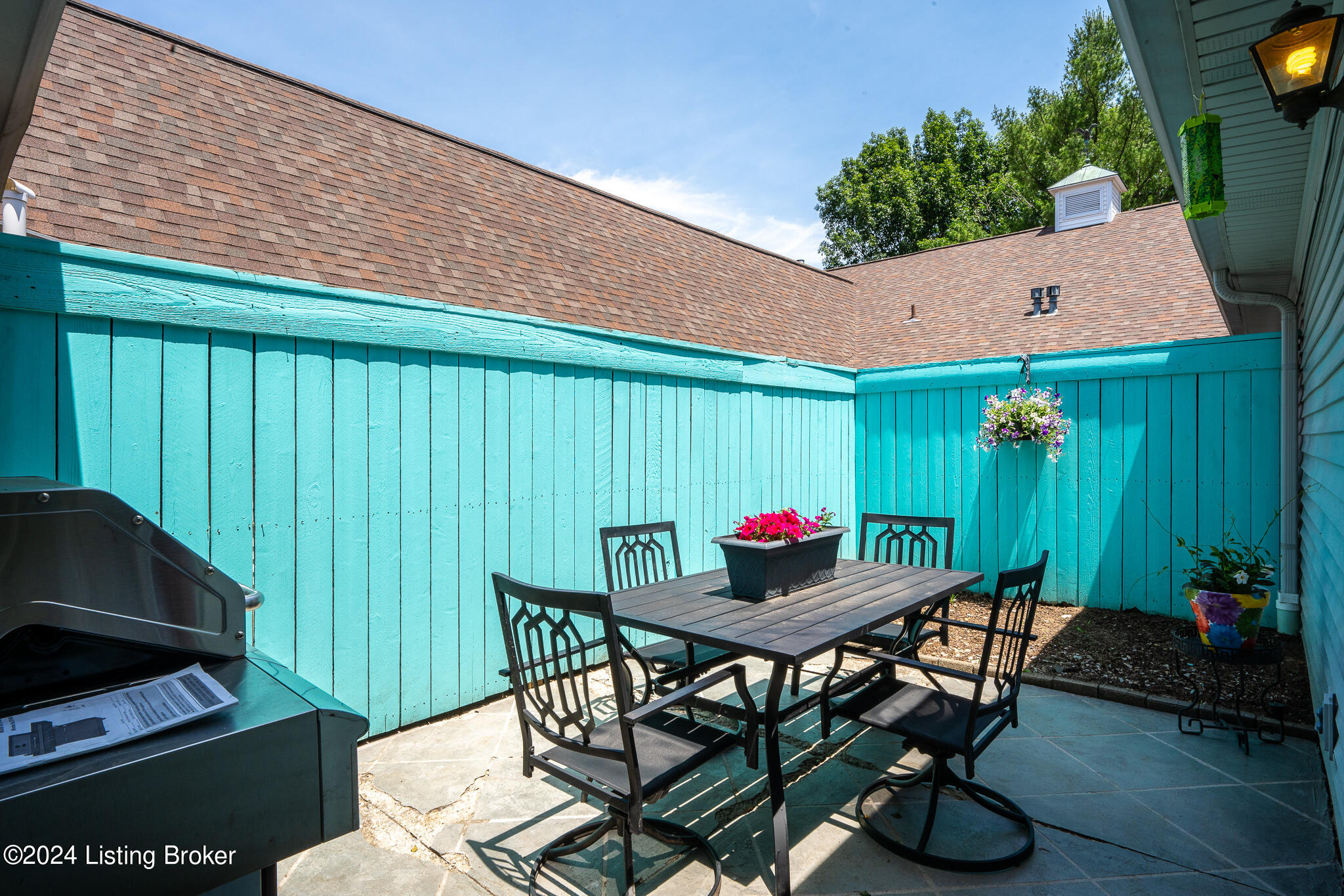 10606 Eagle Pines Ln