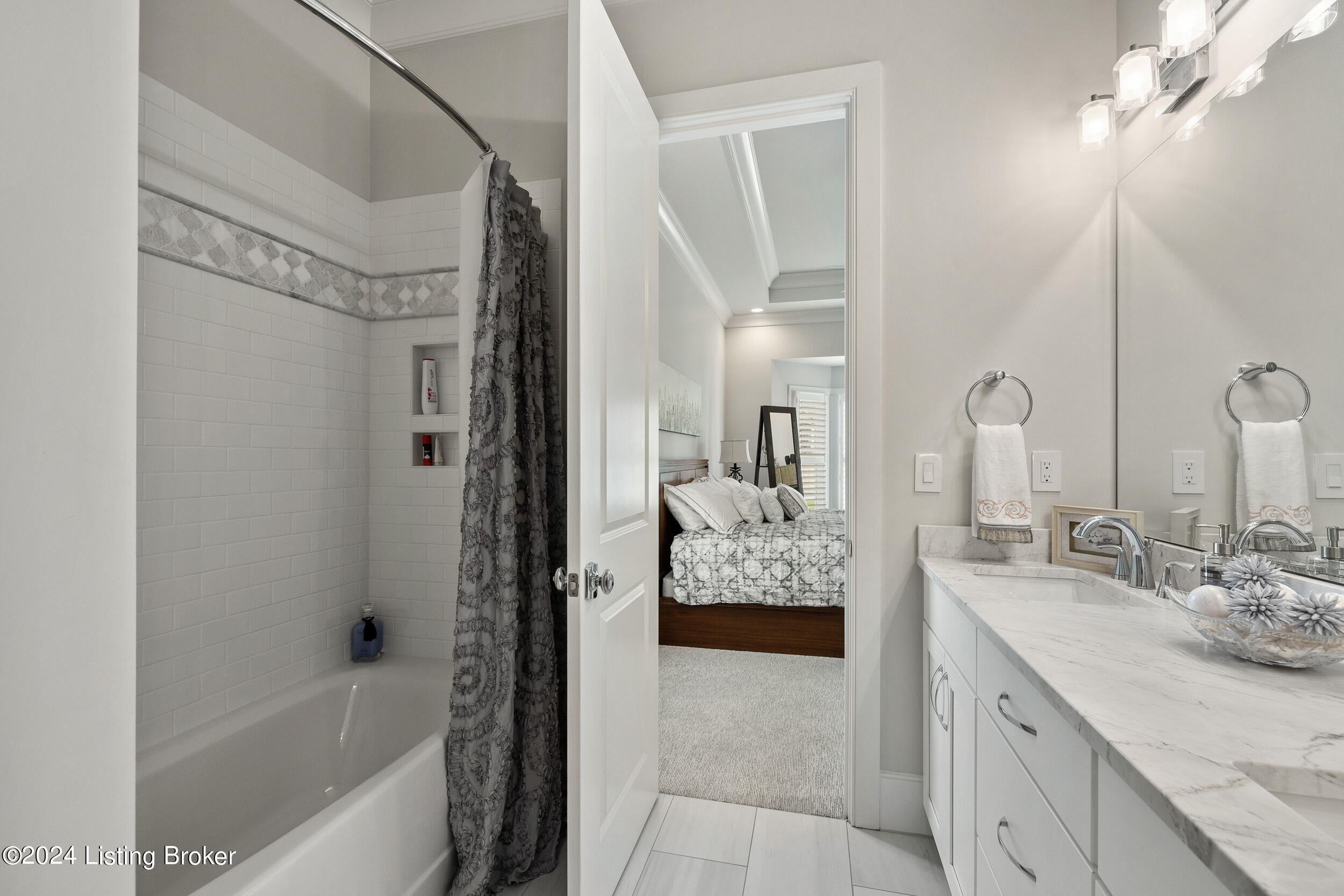 4107 Sanctuary Bluff Ln