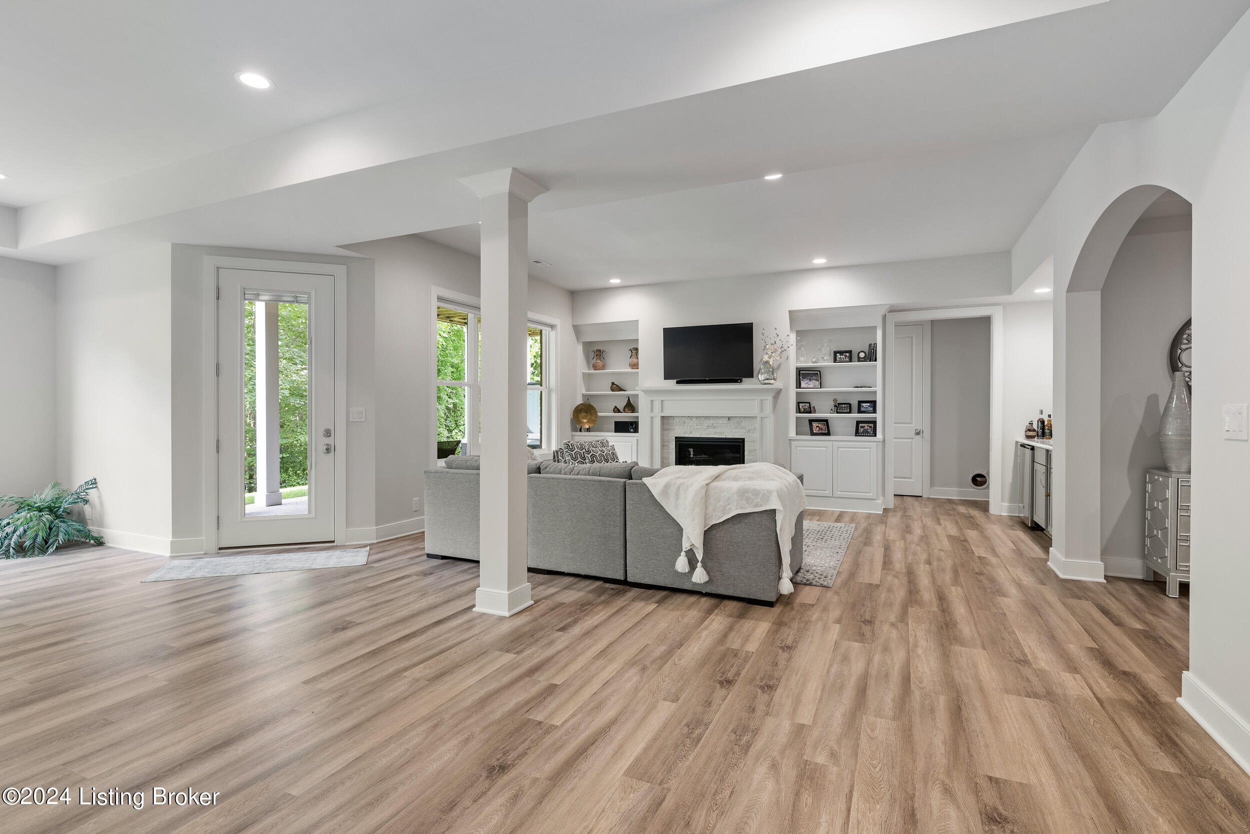 4107 Sanctuary Bluff Ln