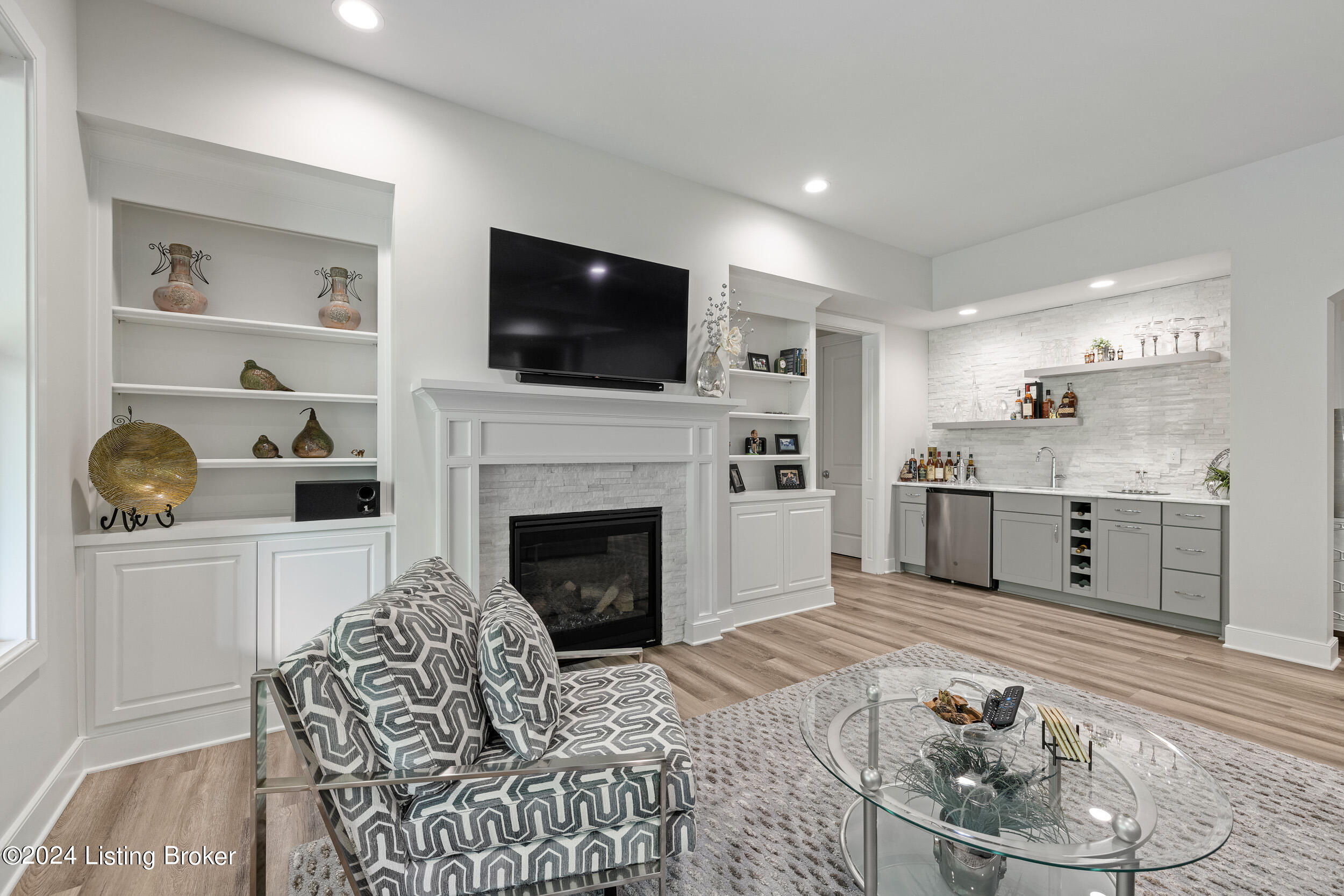 4107 Sanctuary Bluff Ln