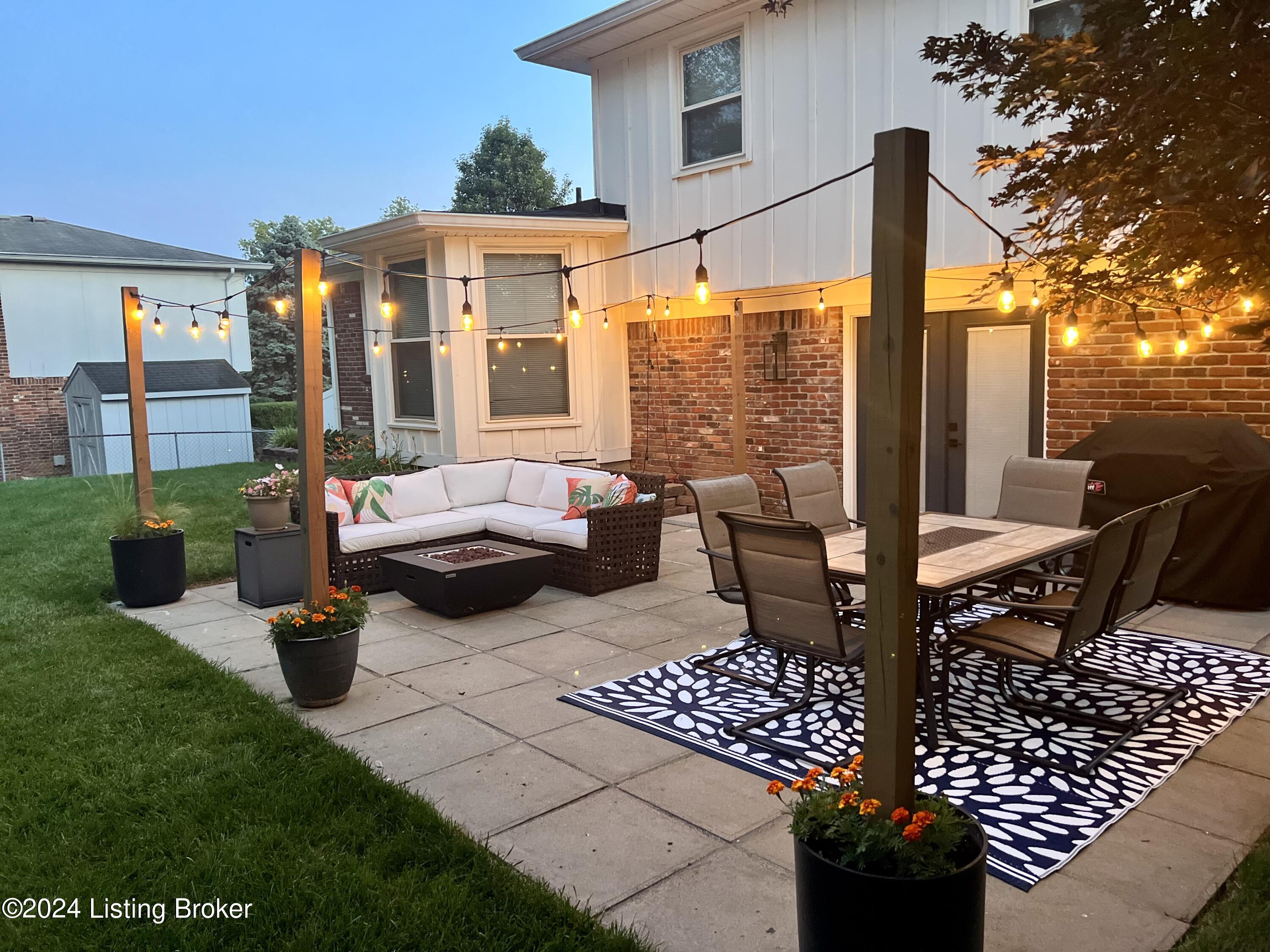 3109 Carriage Hill Dr