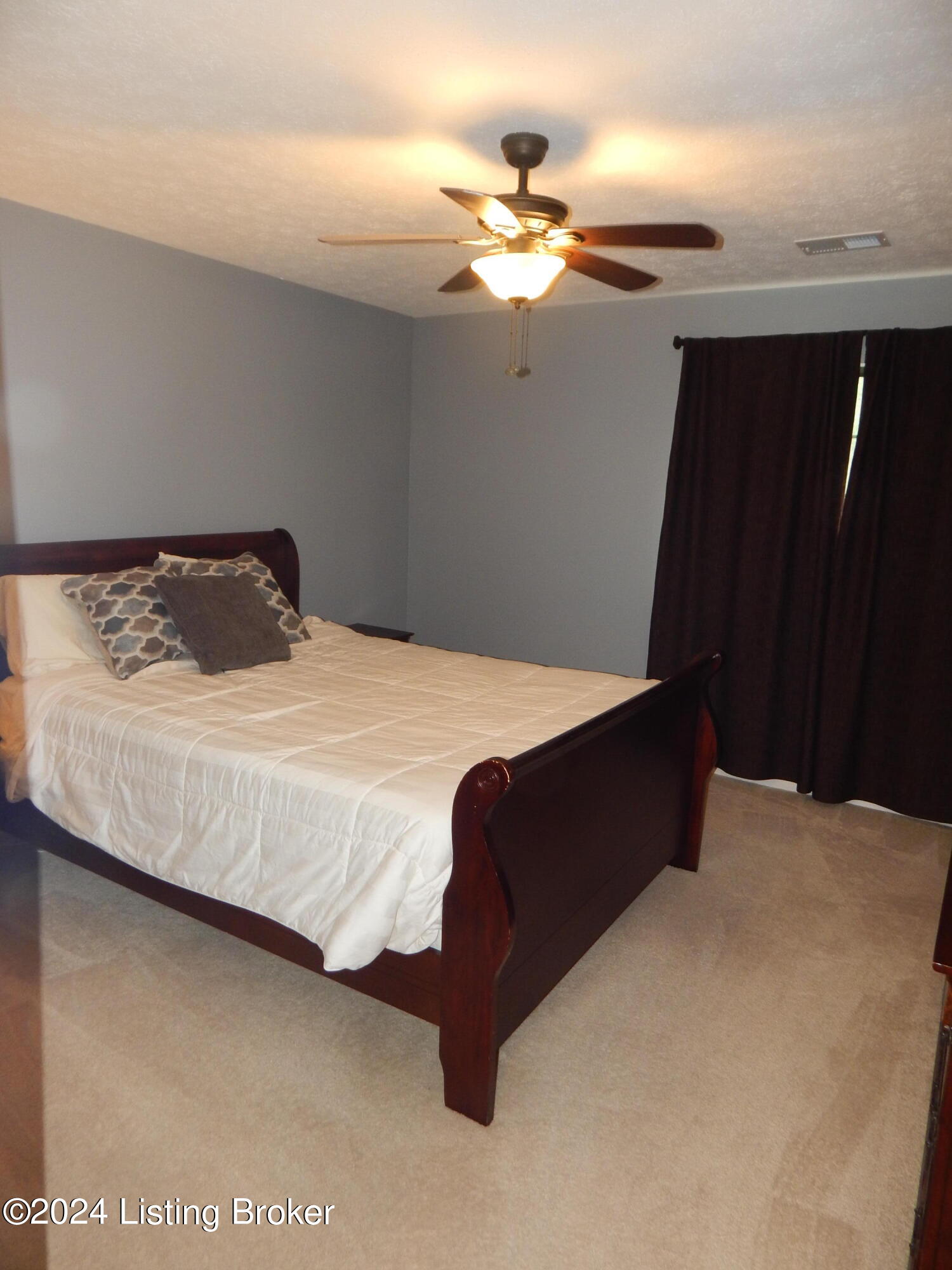 3909 Yardley Ct, 208