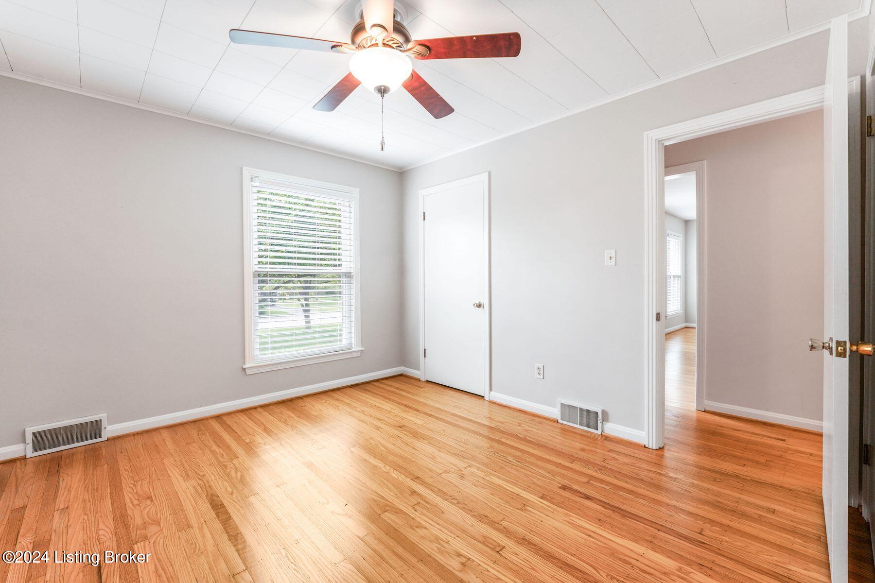 208 Marshall Dr