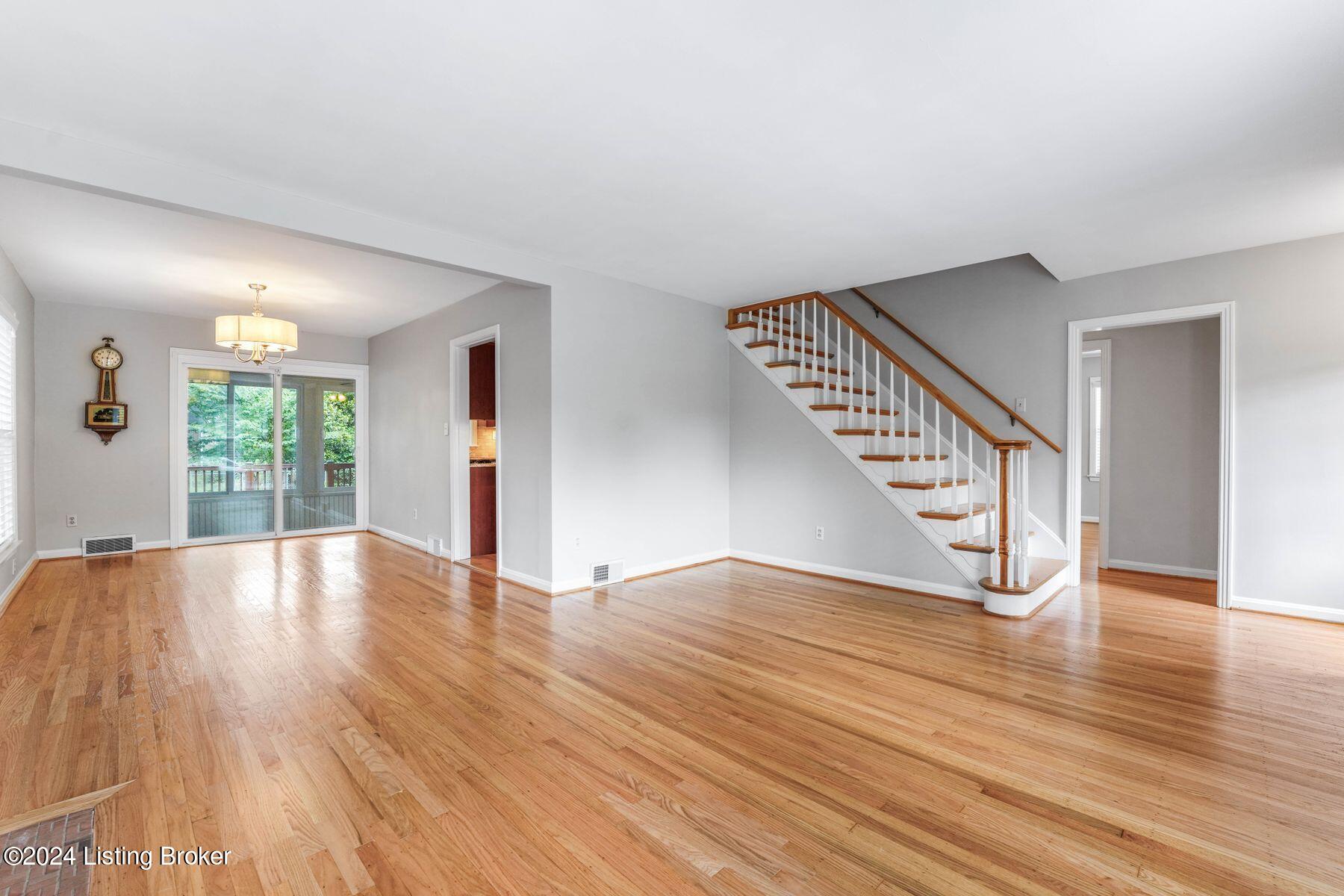 208 Marshall Dr