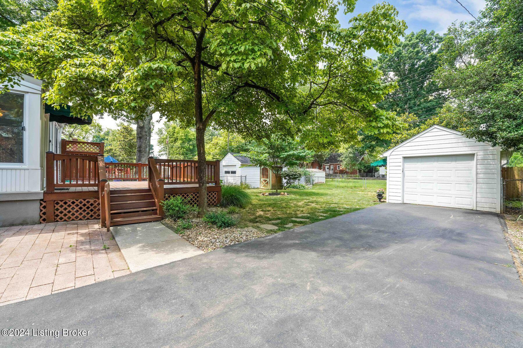 208 Marshall Dr