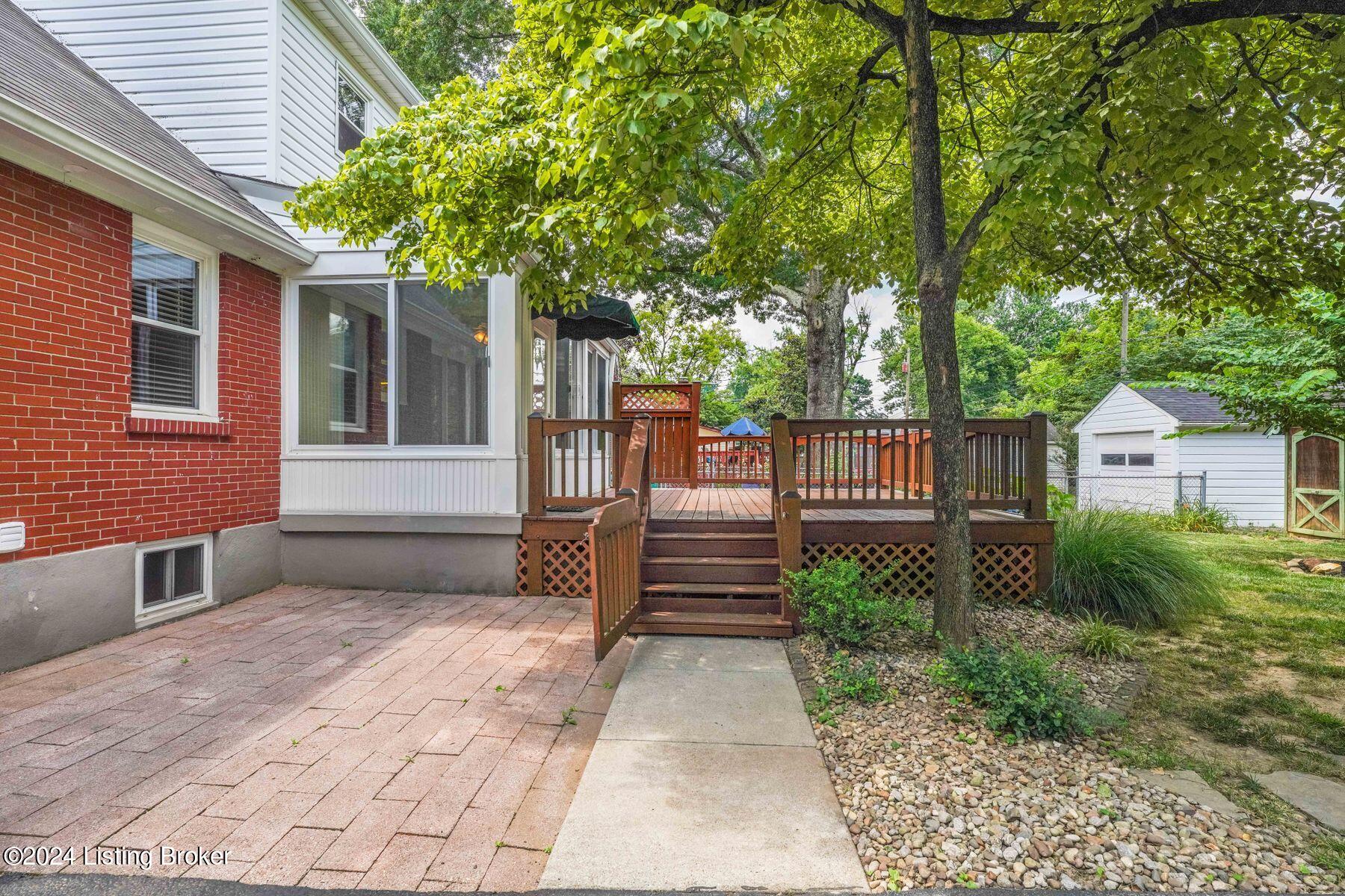 208 Marshall Dr