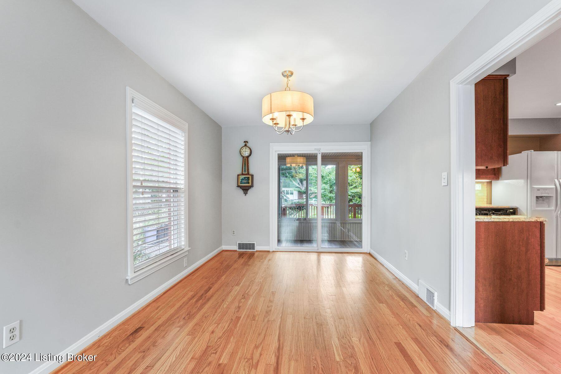 208 Marshall Dr