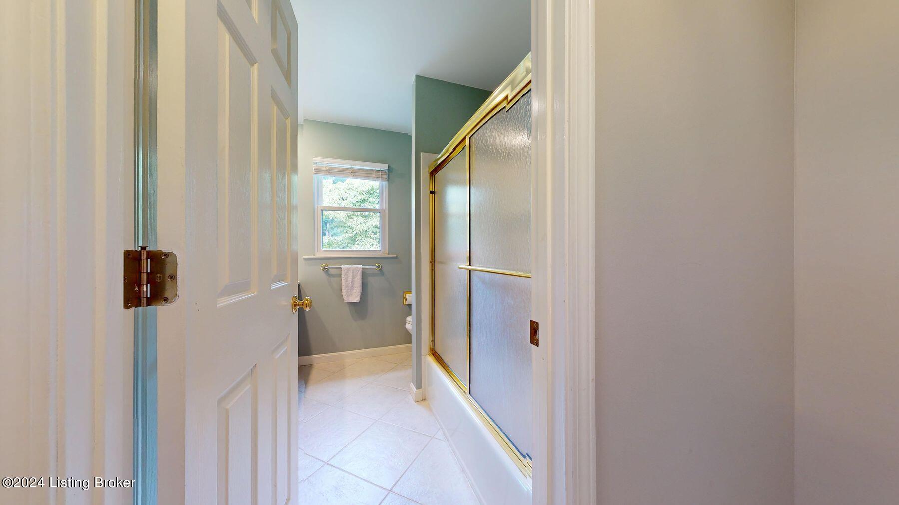 208 Marshall Dr
