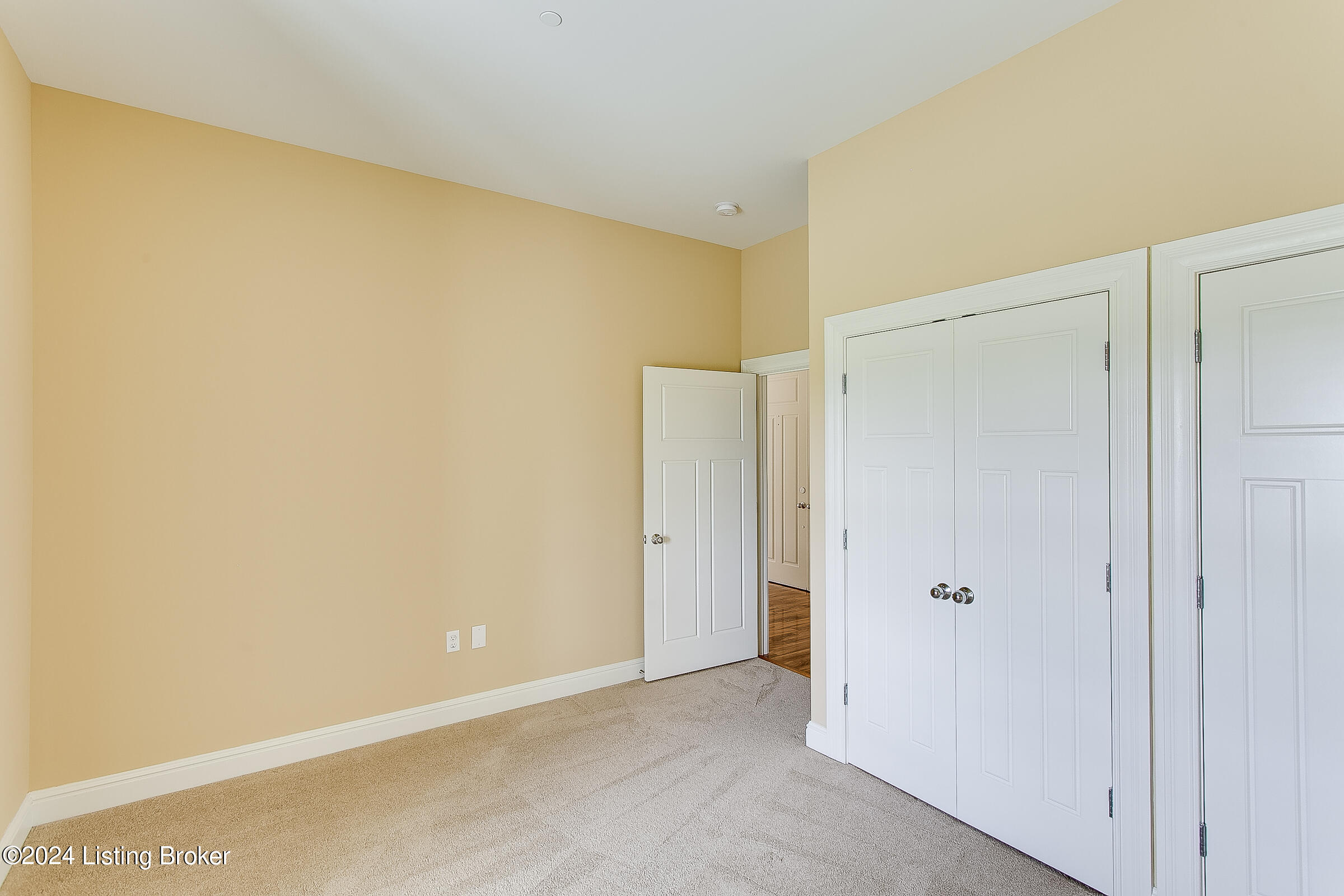 1409 Mockingbird Terrace Dr, 304