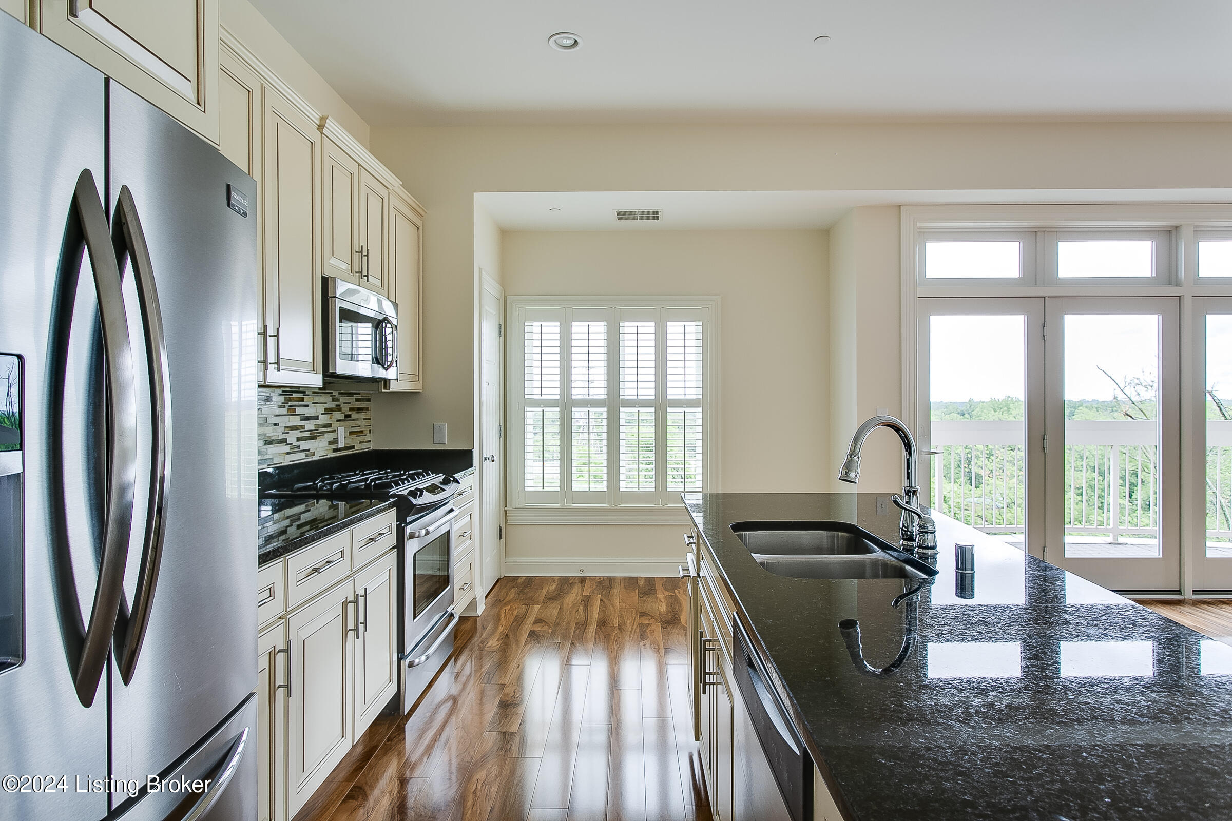 1409 Mockingbird Terrace Dr, 304