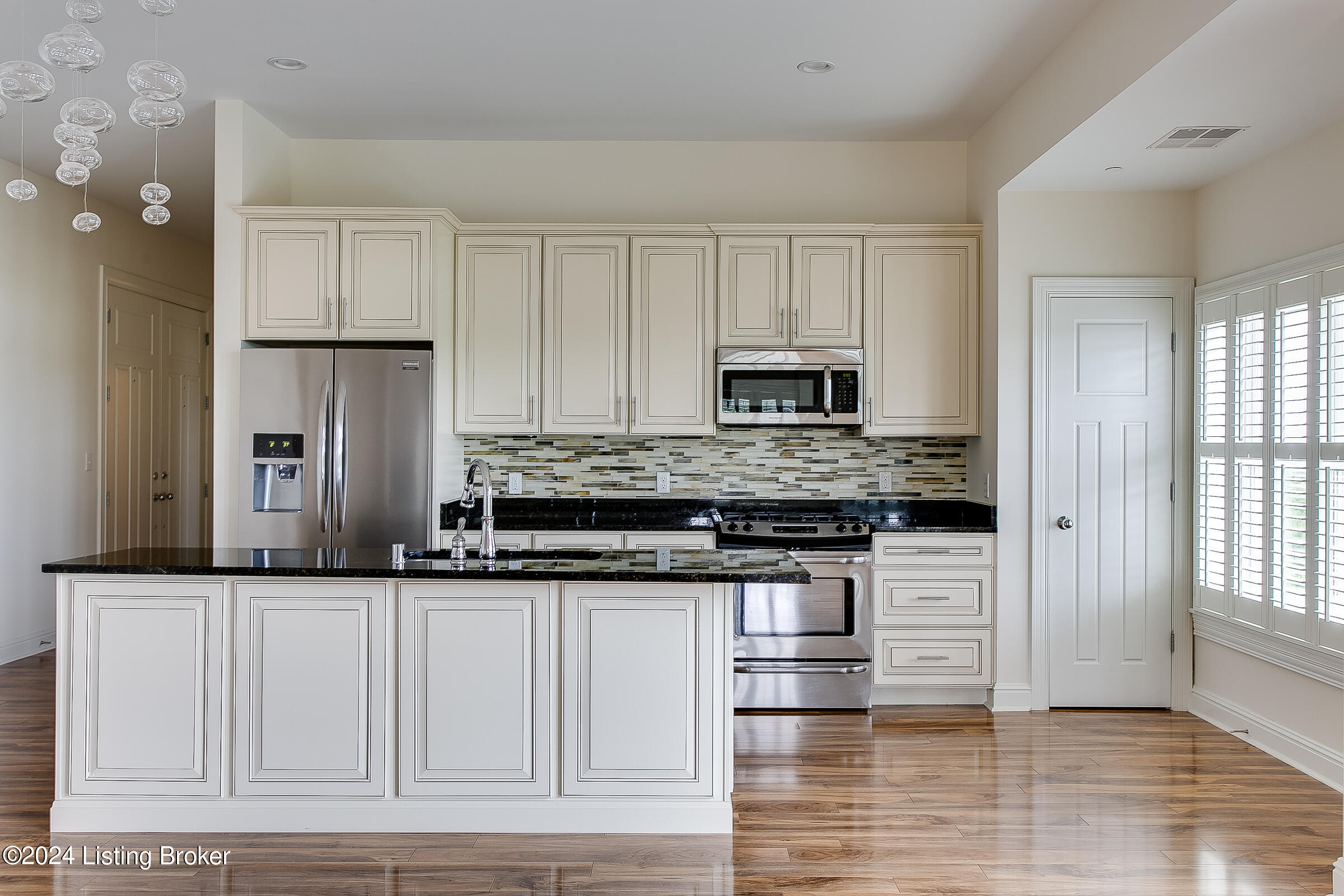 1409 Mockingbird Terrace Dr, 304