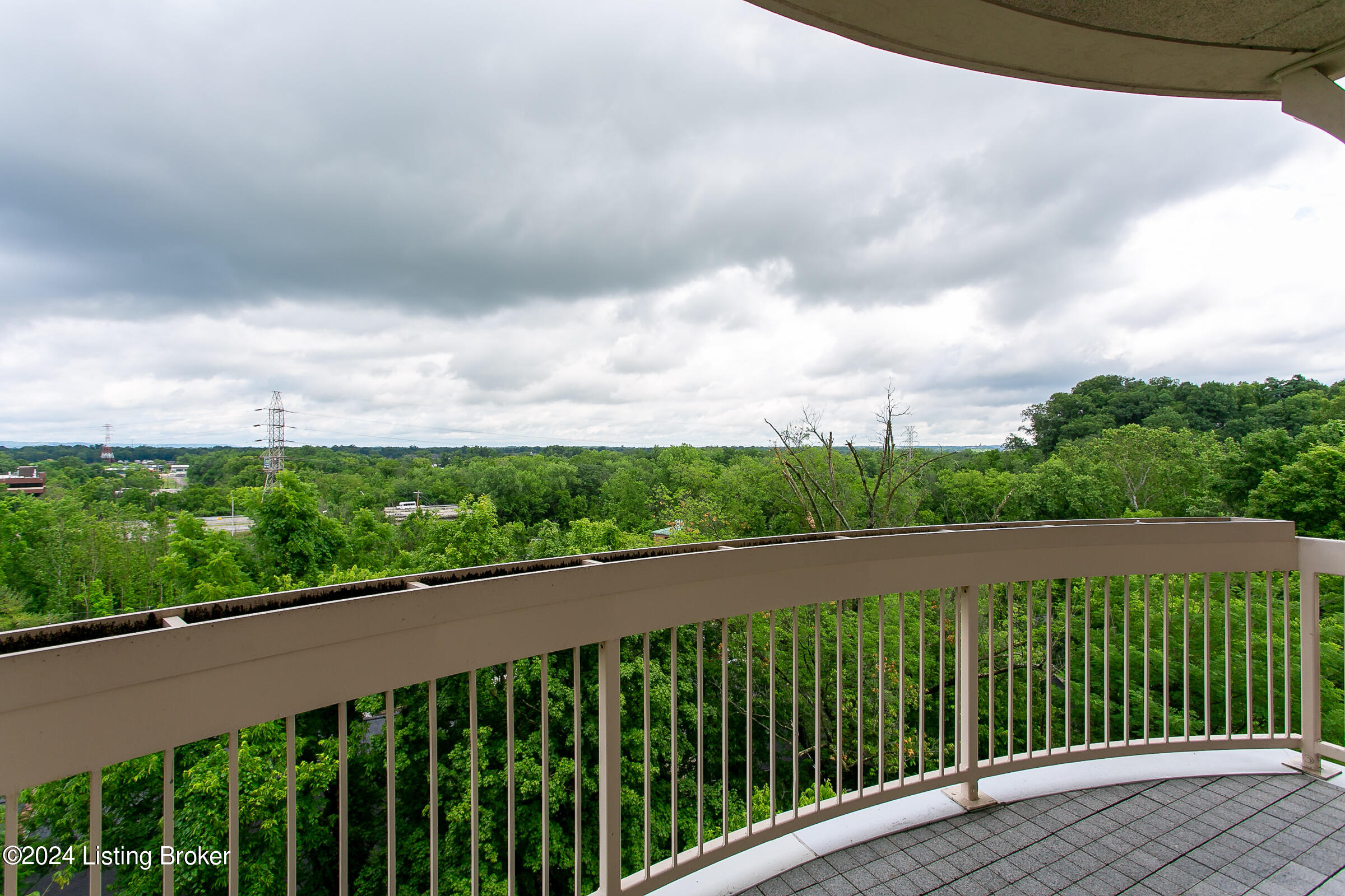 1409 Mockingbird Terrace Dr, 304