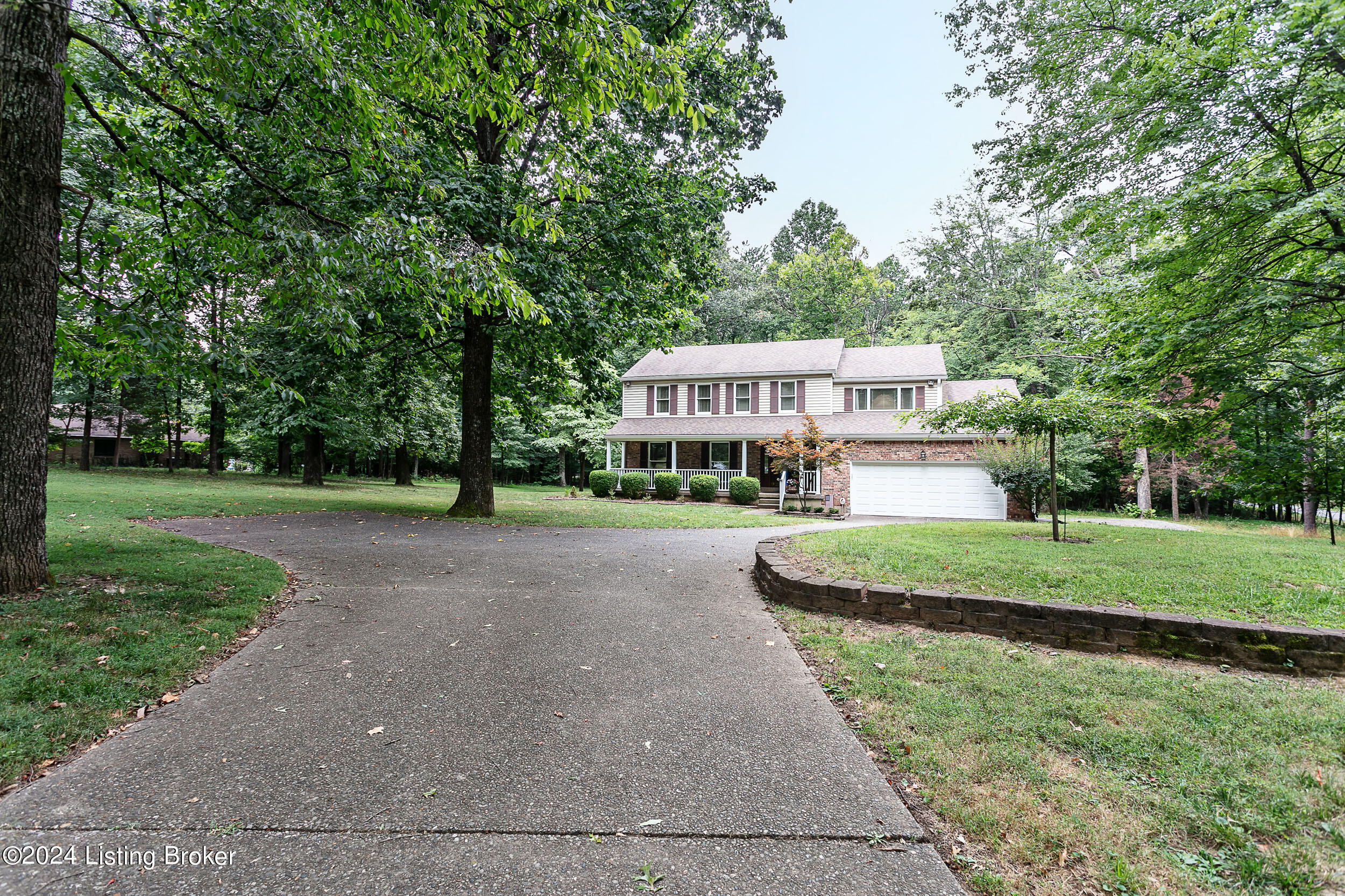 3101 Yorkshire Dr