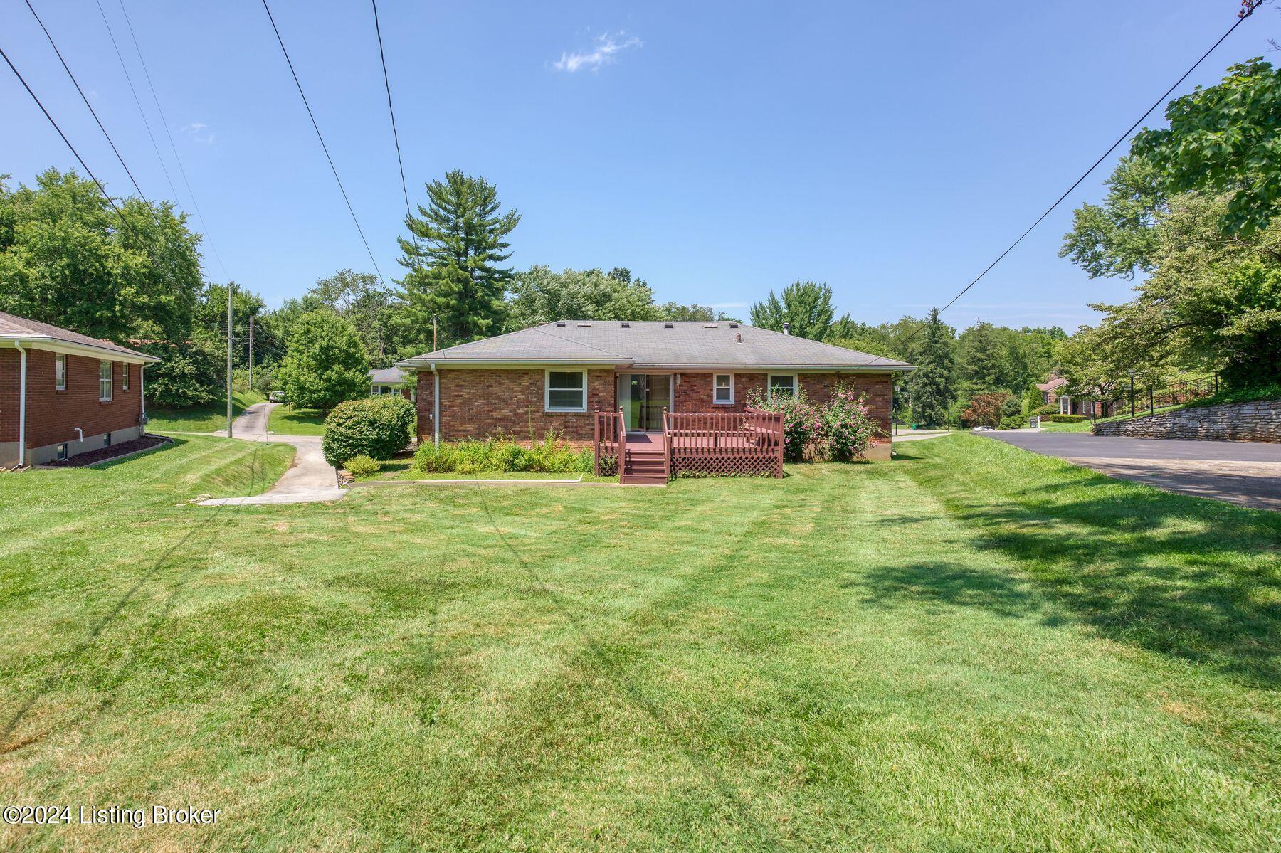 7312 Arrowwood Rd