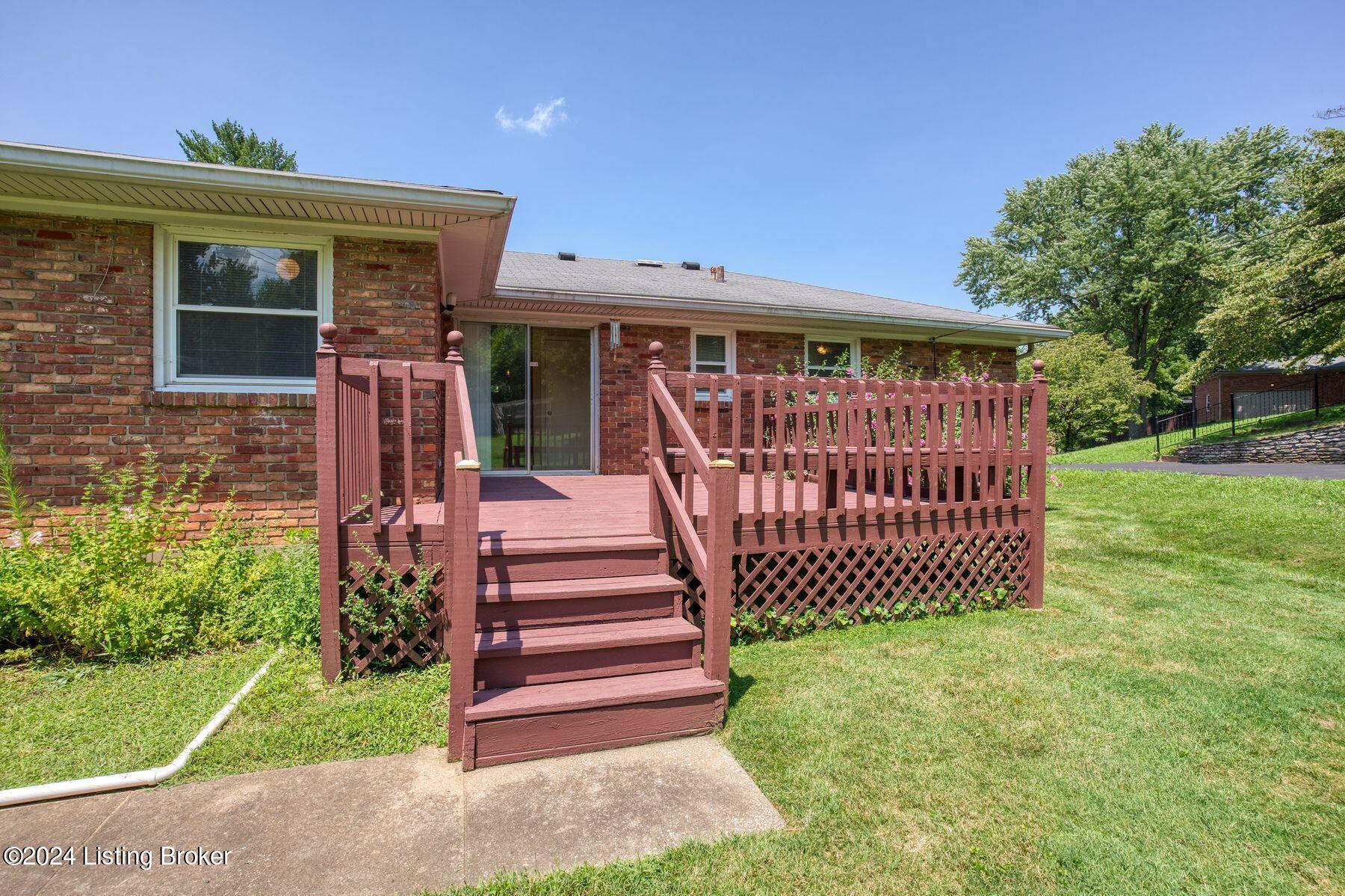 7312 Arrowwood Rd