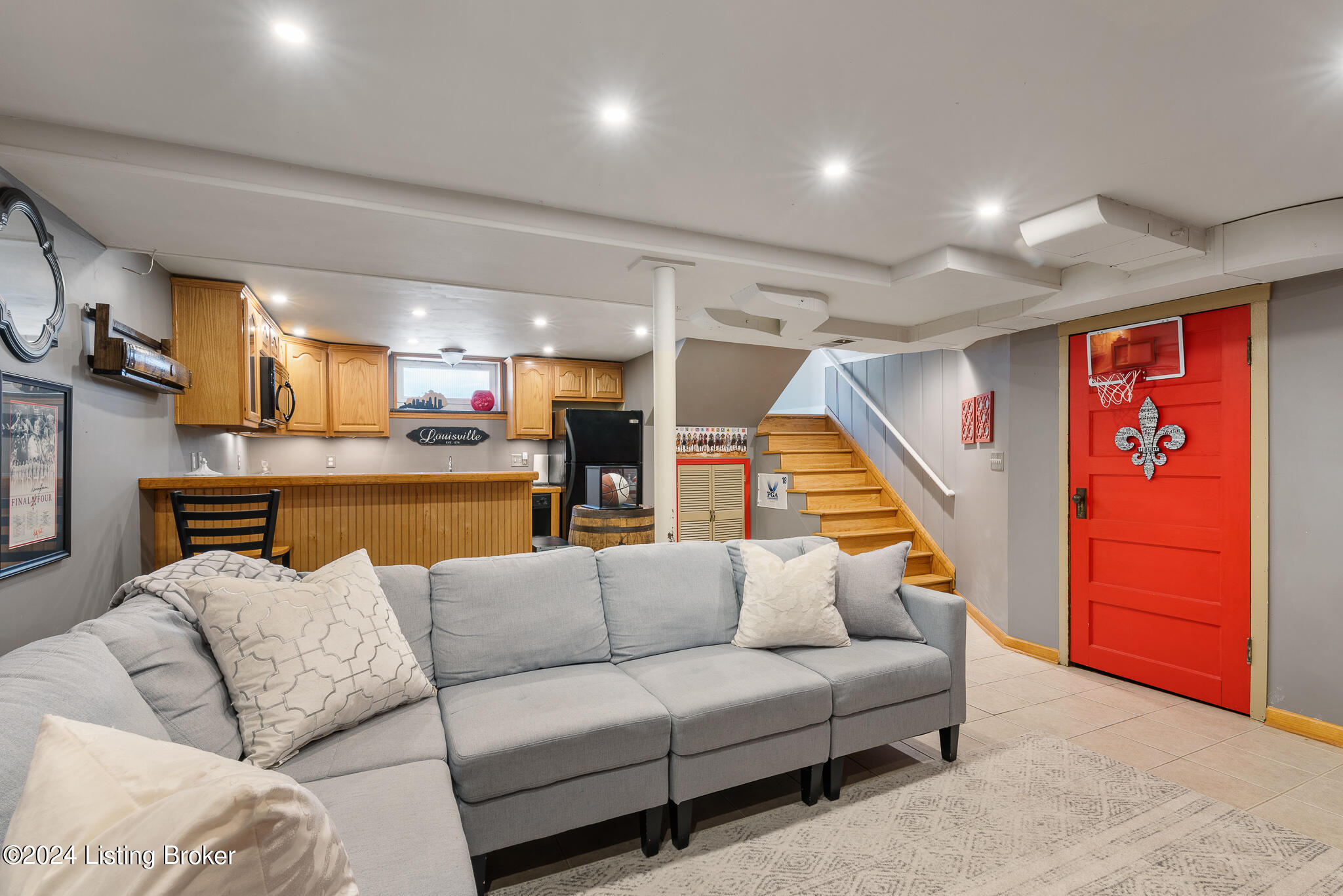 3311 Thrush Rd